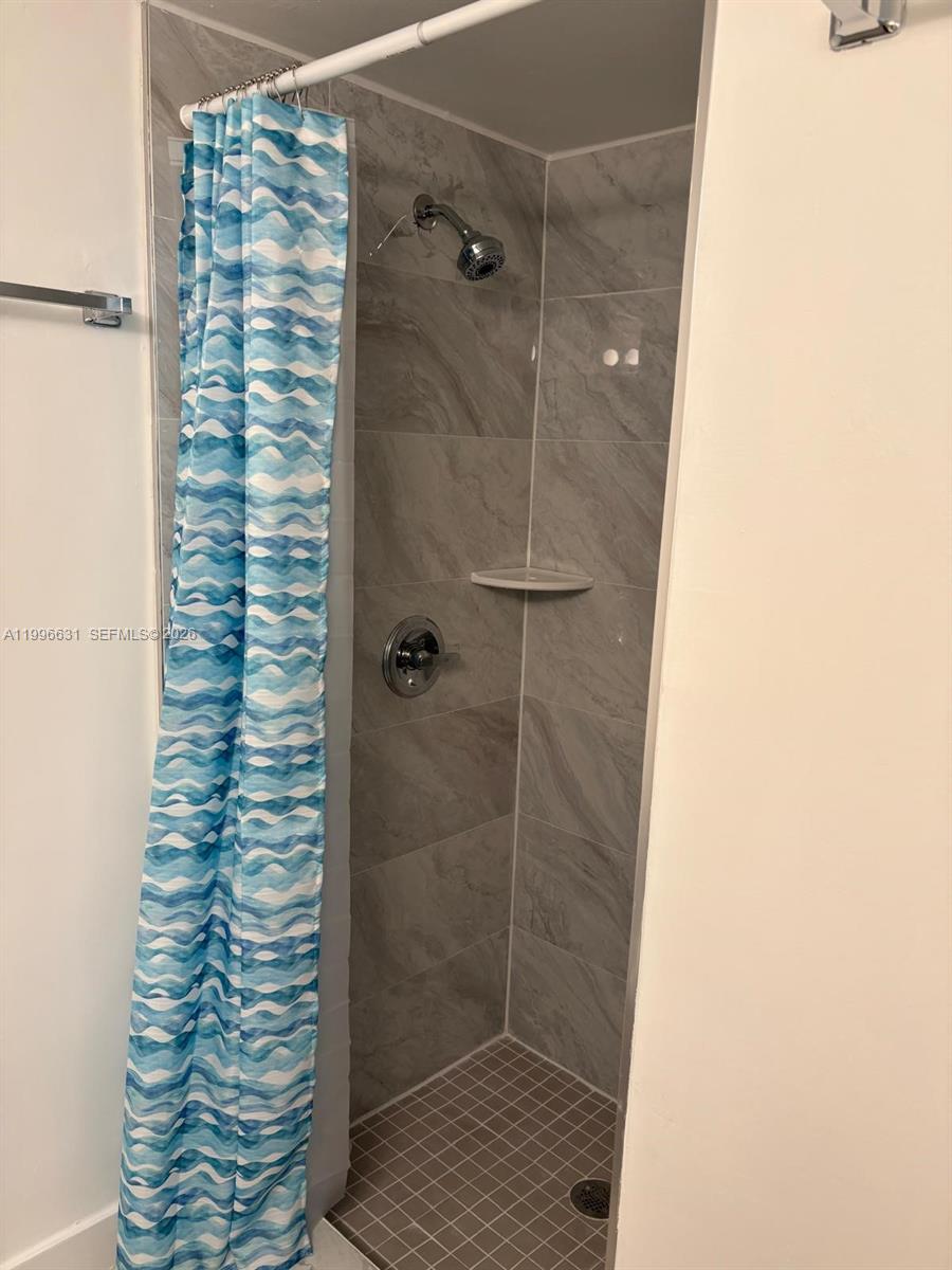A11996631 Property Photo 21