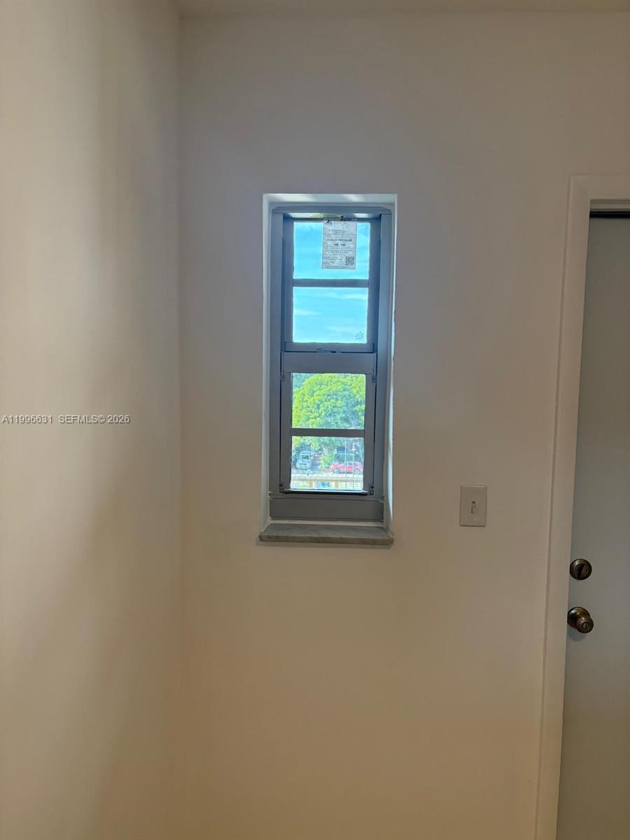A11996631 Property Photo 25
