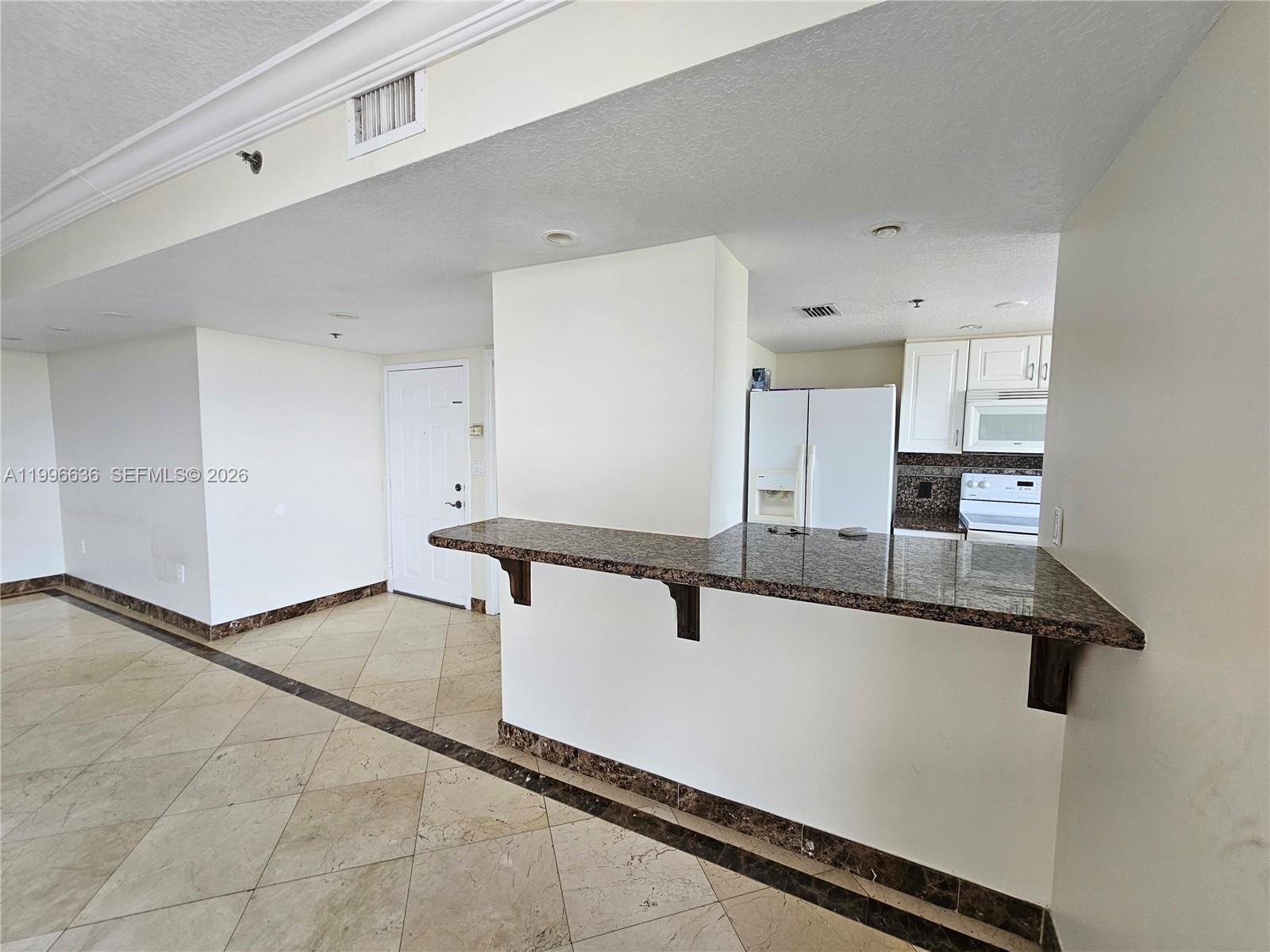 1650 Coral Way 601 Property Photo 8