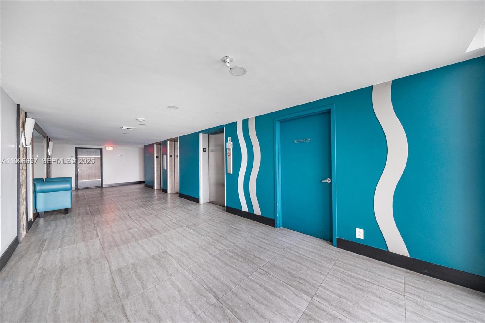 1500 S Ocean Drive G10 Property Photo 4