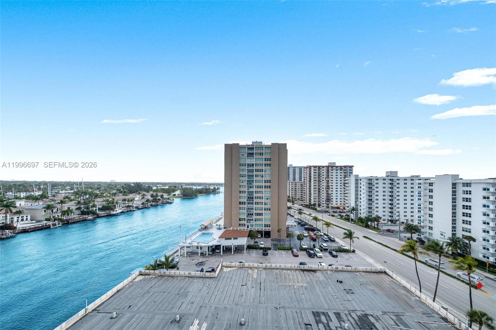 1500 S Ocean Drive G10 Property Photo 19