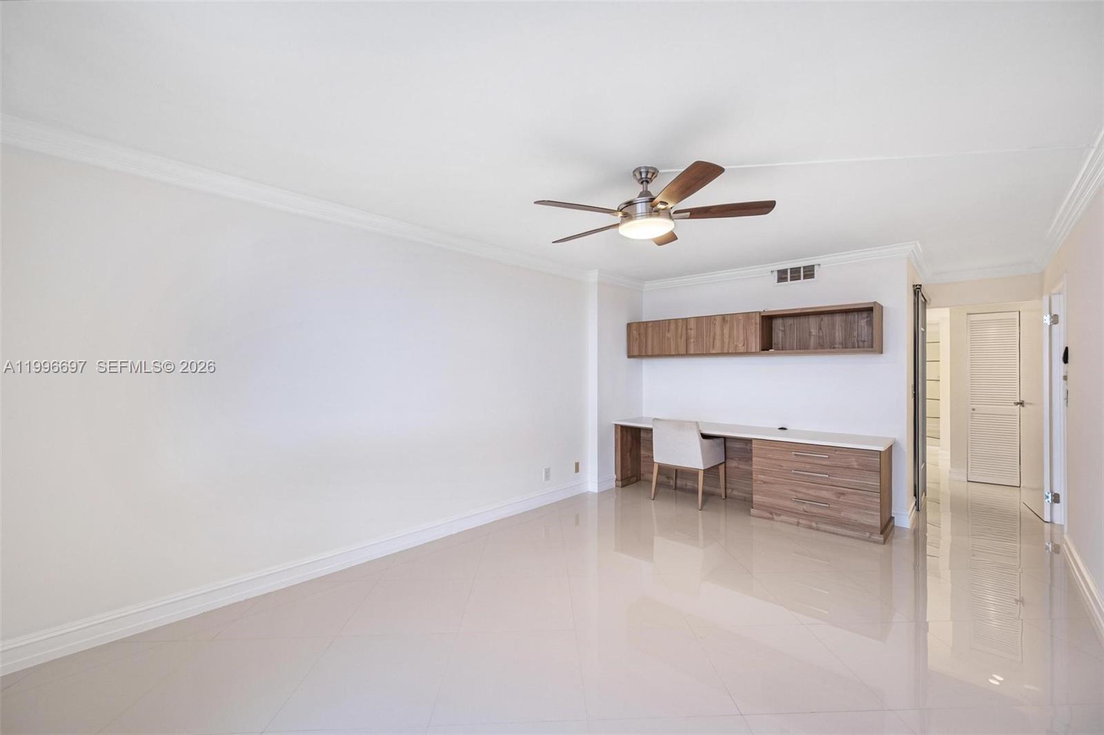 1500 S Ocean Drive G10 Property Photo 23