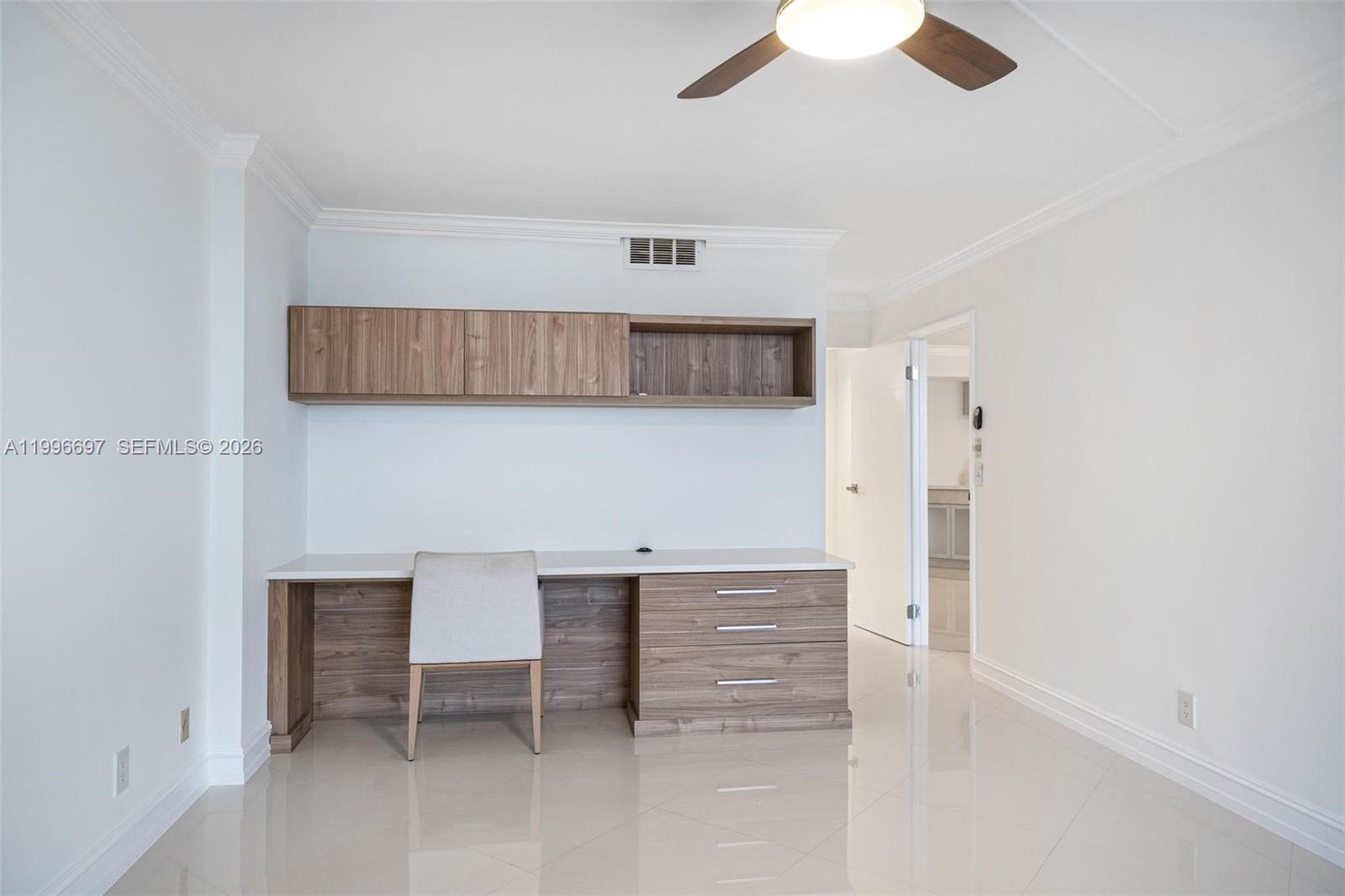 1500 S Ocean Drive G10 Property Photo 25