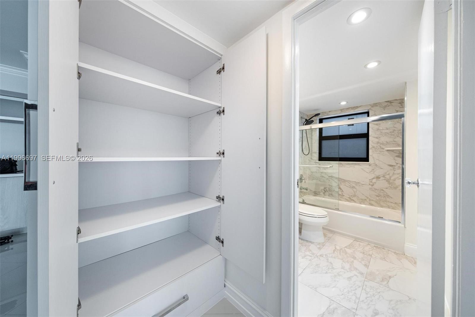 1500 S Ocean Drive G10 Property Photo 33