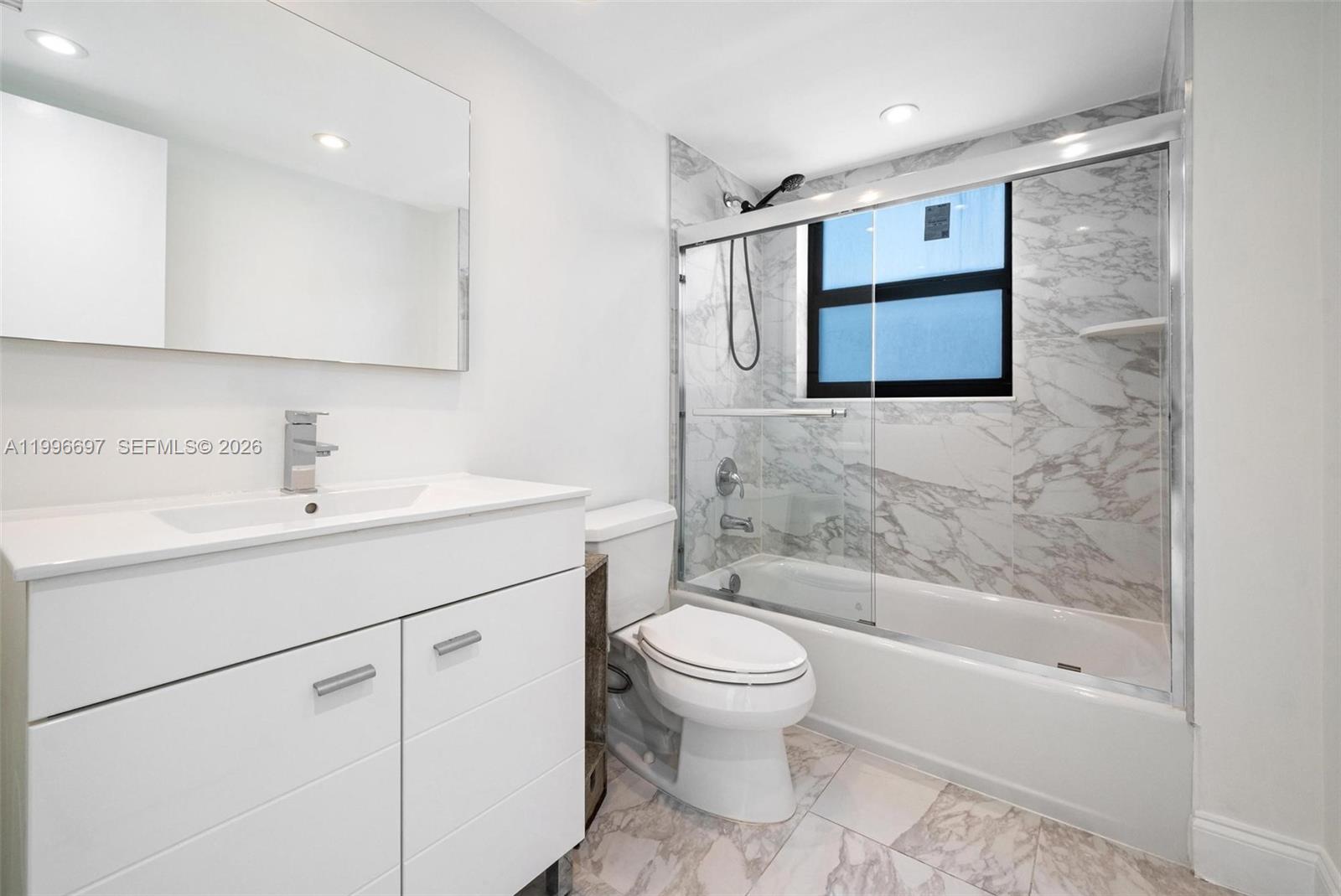1500 S Ocean Drive G10 Property Photo 38