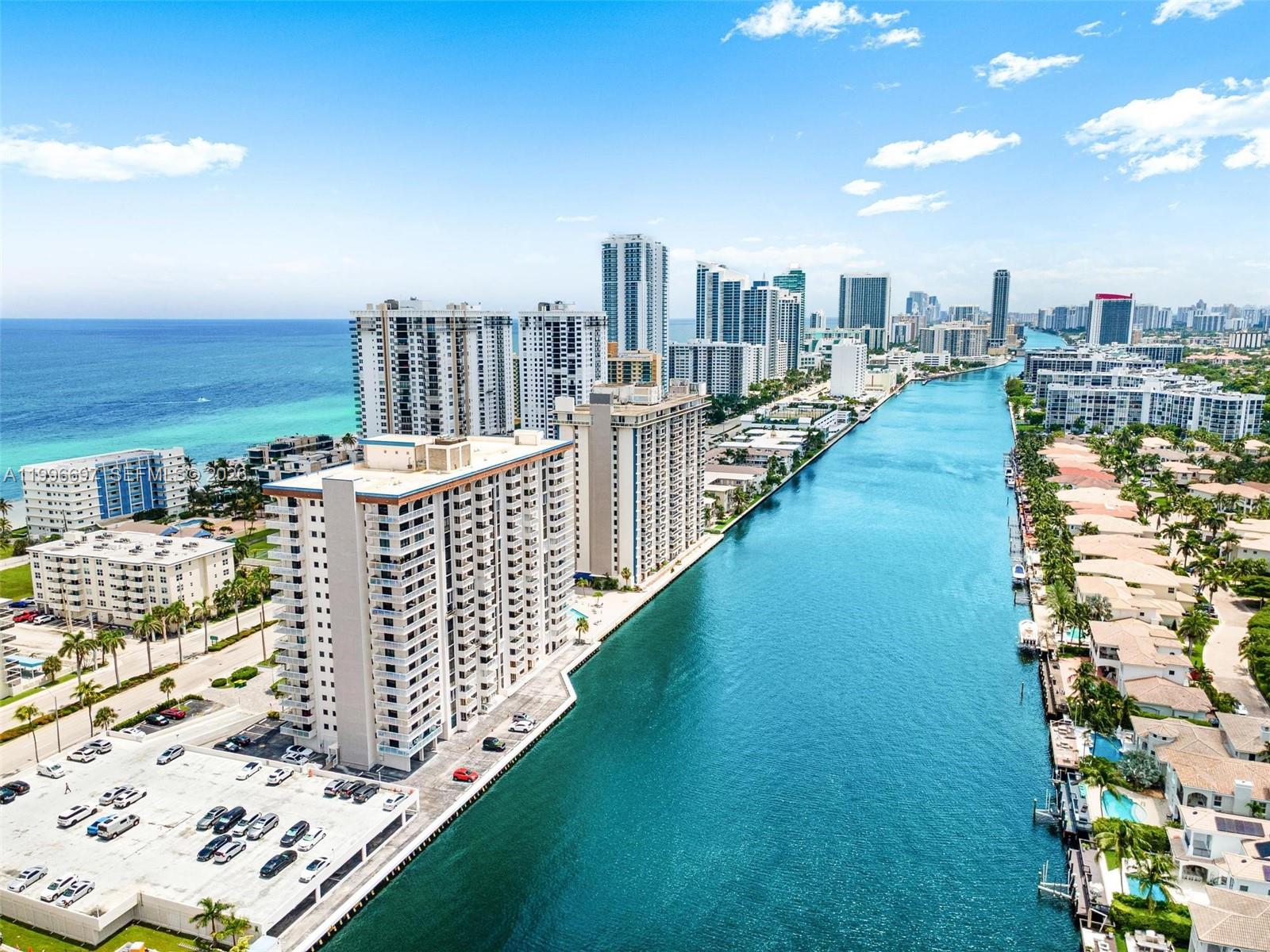 1500 S Ocean Drive G10 Property Photo 47
