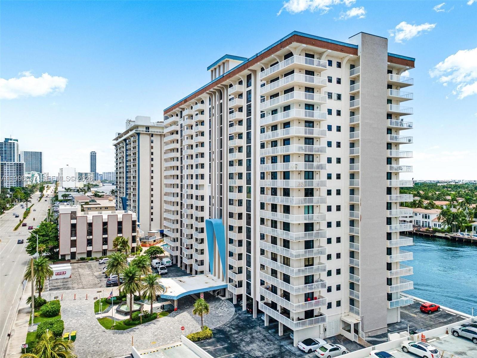 1500 S Ocean Drive G10 Property Photo 48