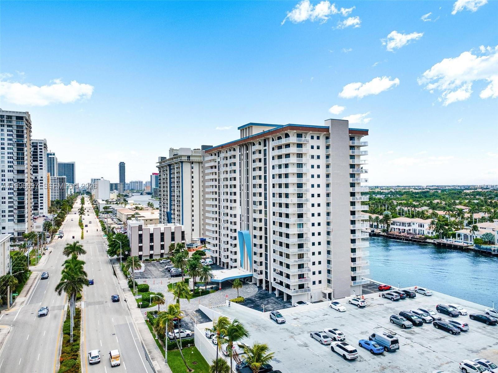 1500 S Ocean Drive G10 Property Photo 49