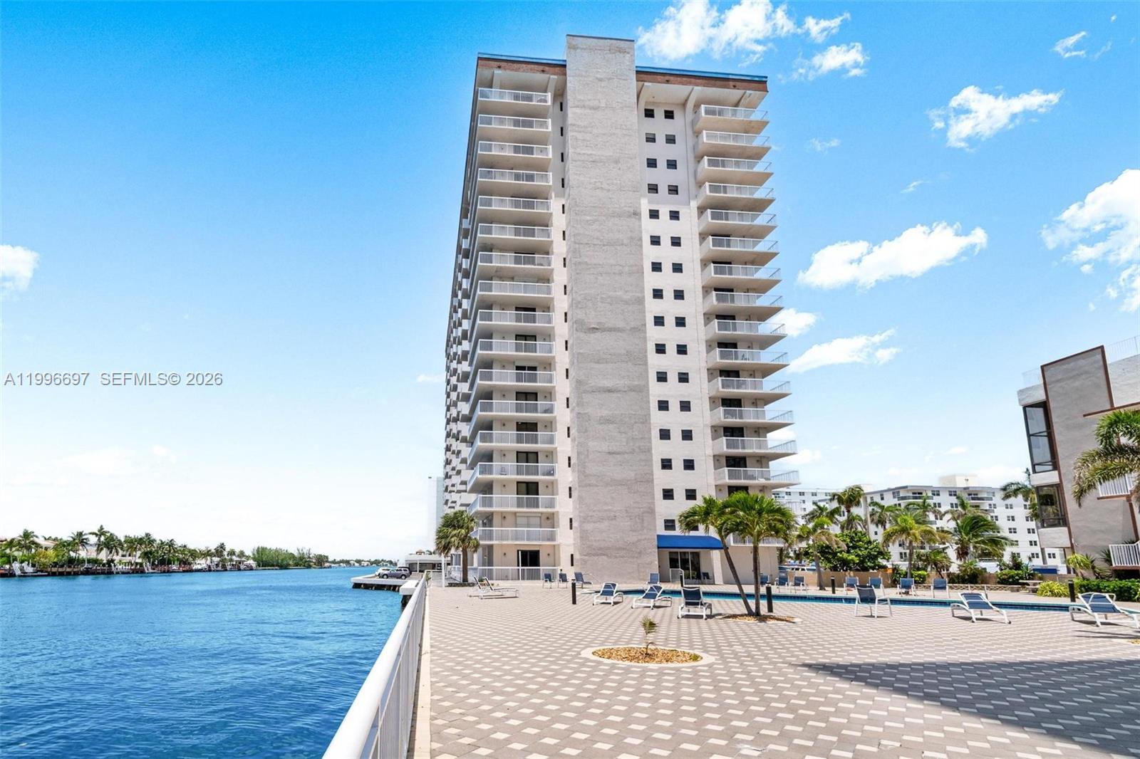 1500 S Ocean Drive G10 Property Photo 52