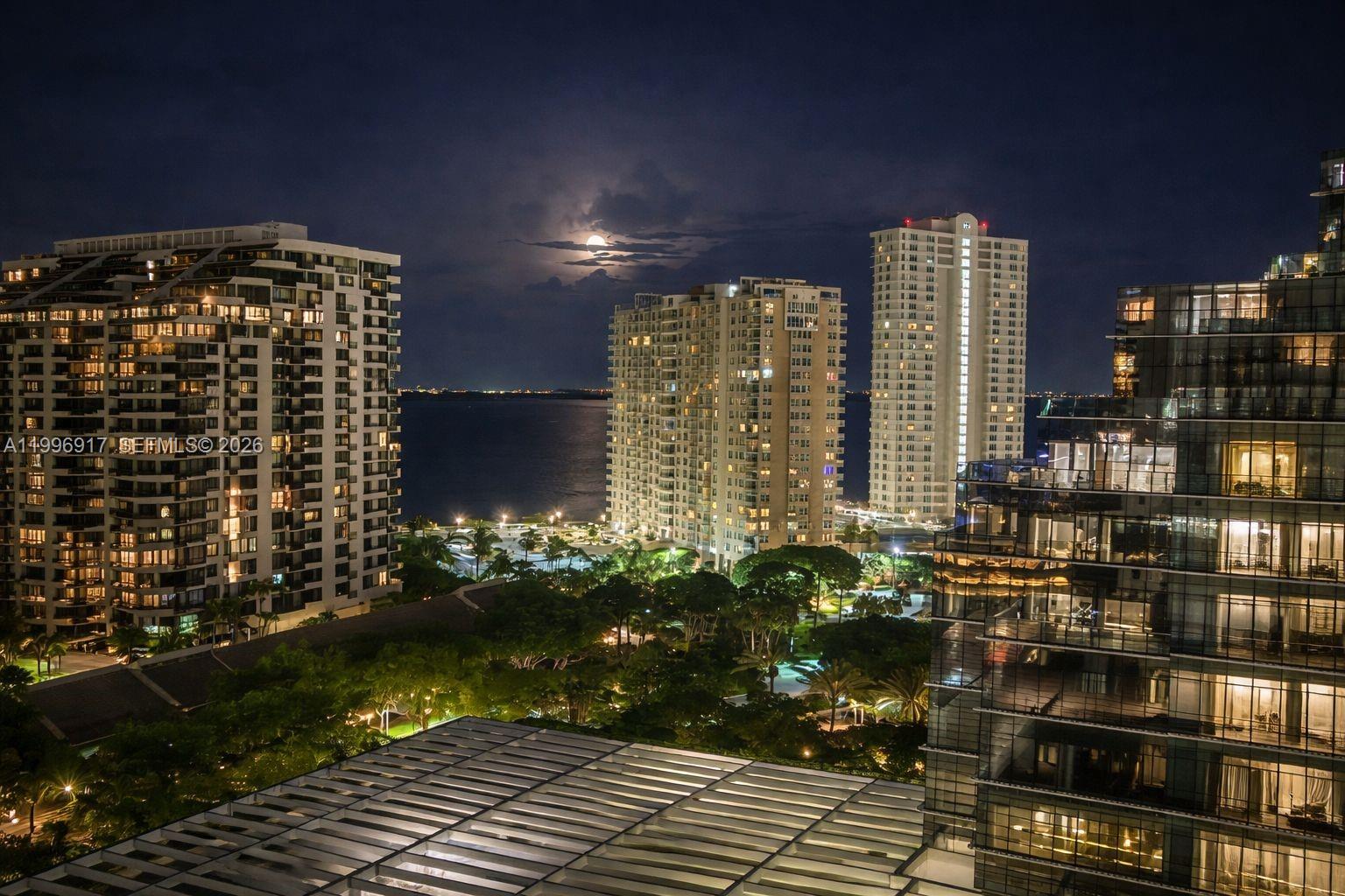 701 Brickell Key Boulevard 1611 Property Photo 4