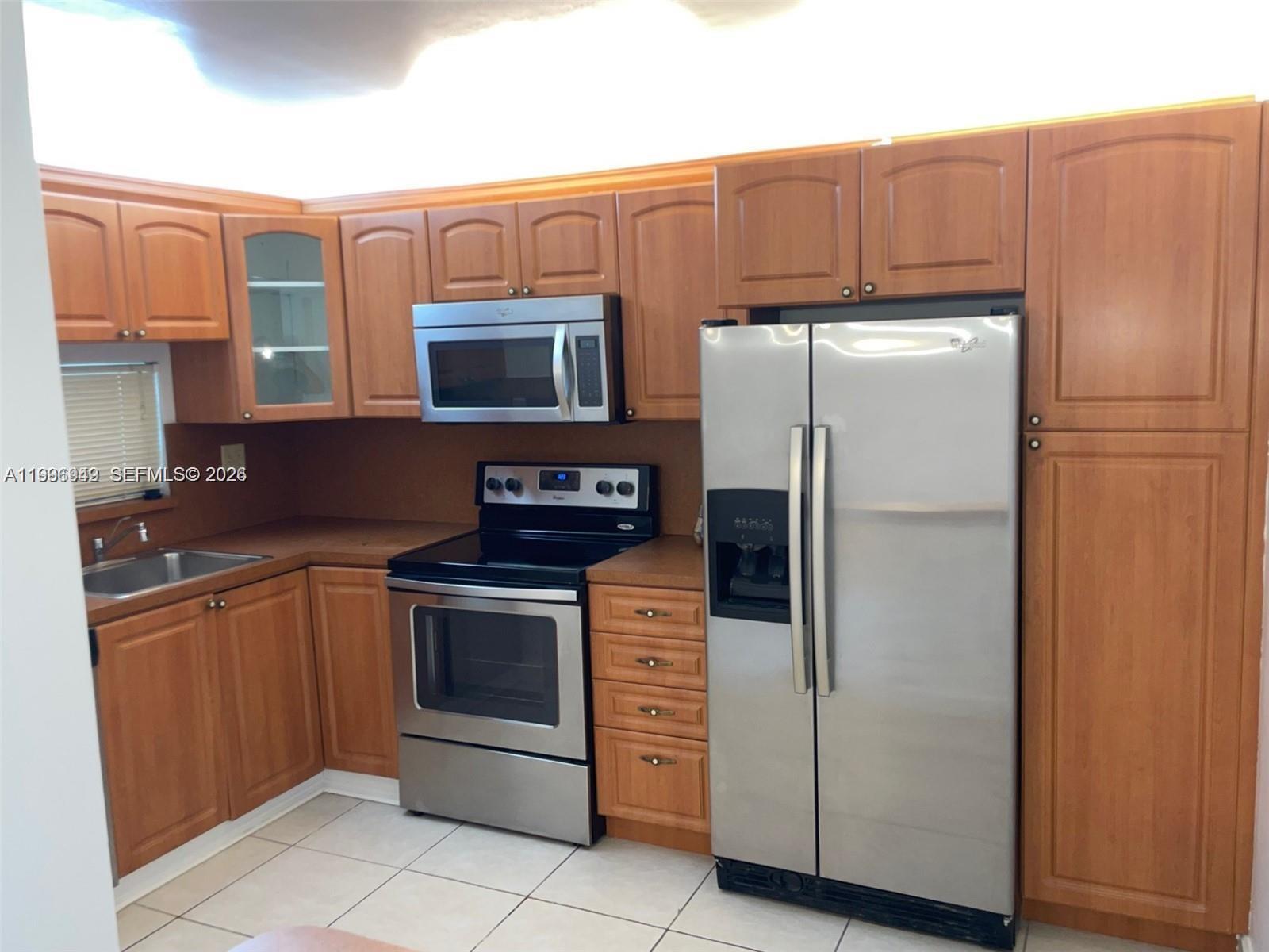 8940 S Hollybrook Boulevard 306 Property Photo 1