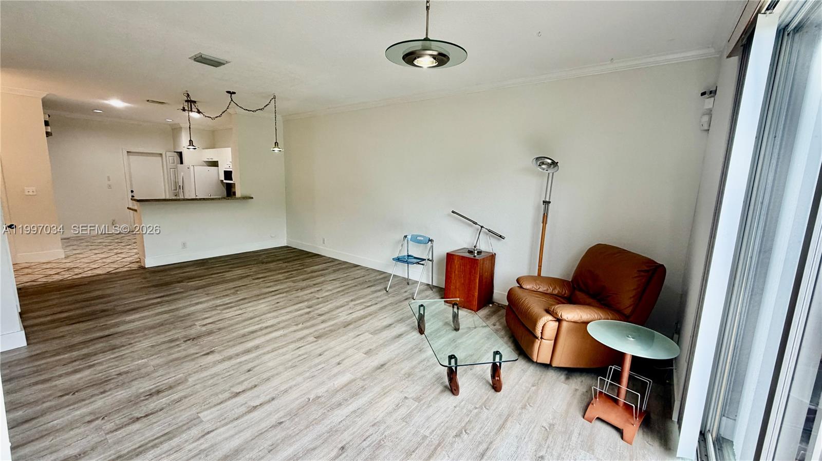 A11997034 Property Photo 7