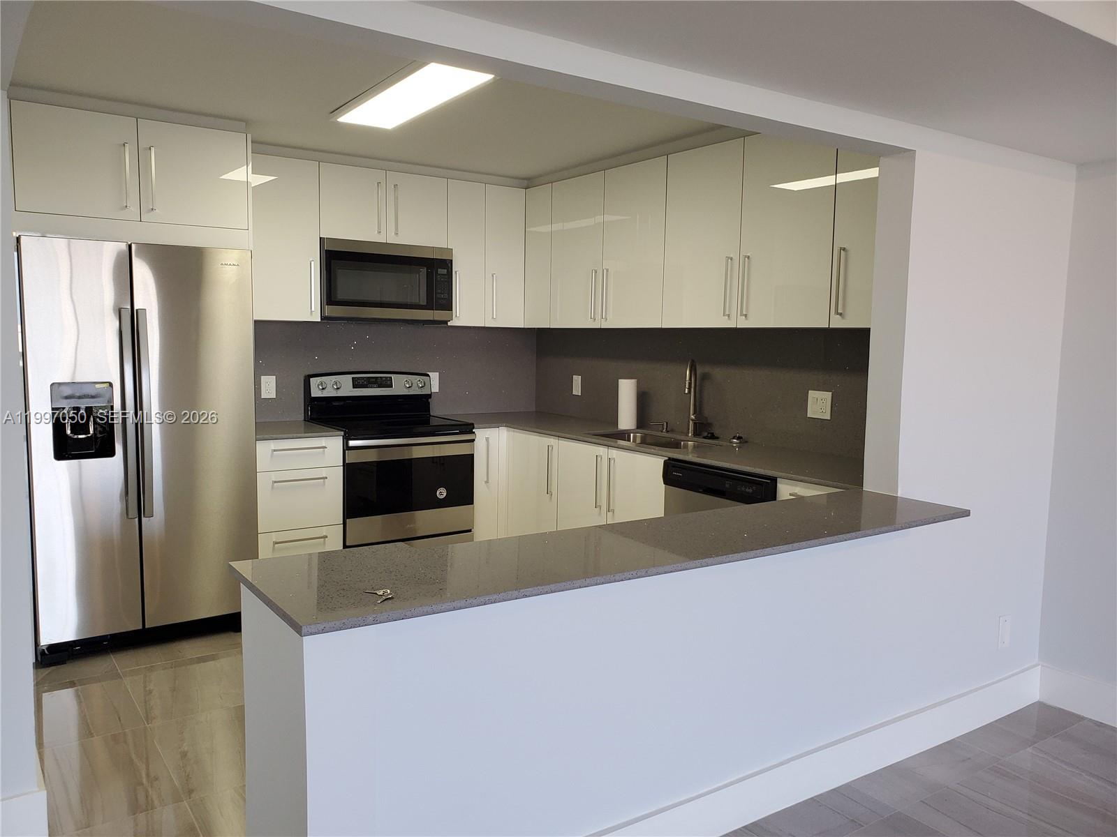 13499 Biscayne Boulevard 1105 Property Photo 1