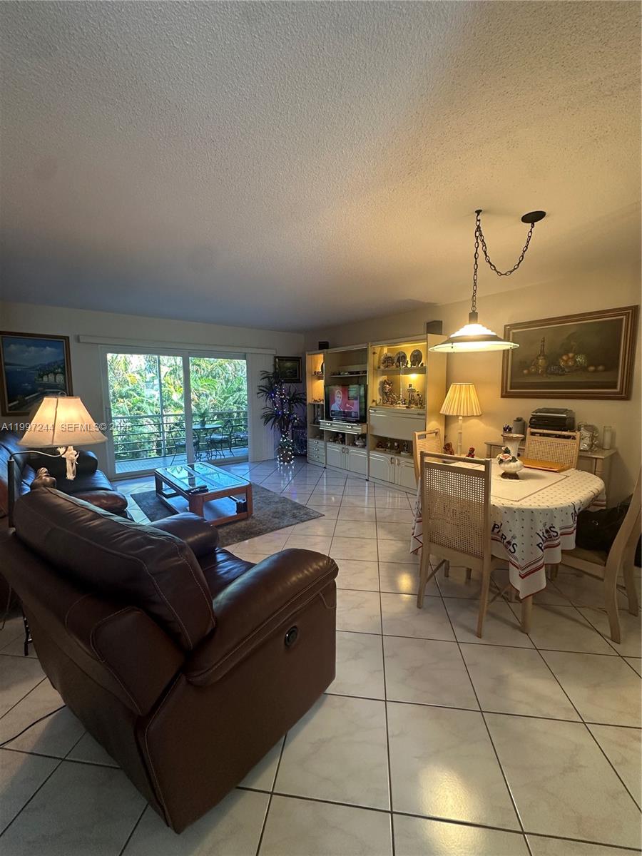 1445 Atlantic Shores Boulevard 307 Property Photo 9