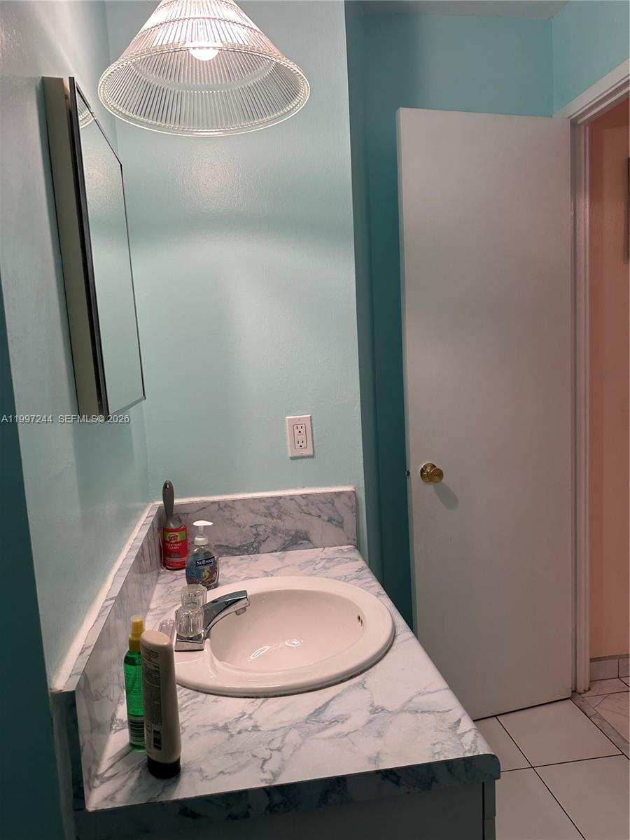 1445 Atlantic Shores Boulevard 307 Property Photo 18