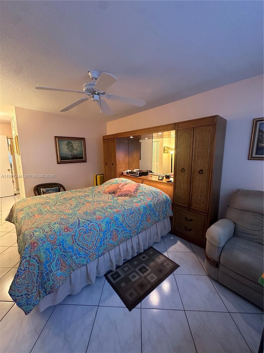 1445 Atlantic Shores Boulevard 307 Property Photo 24