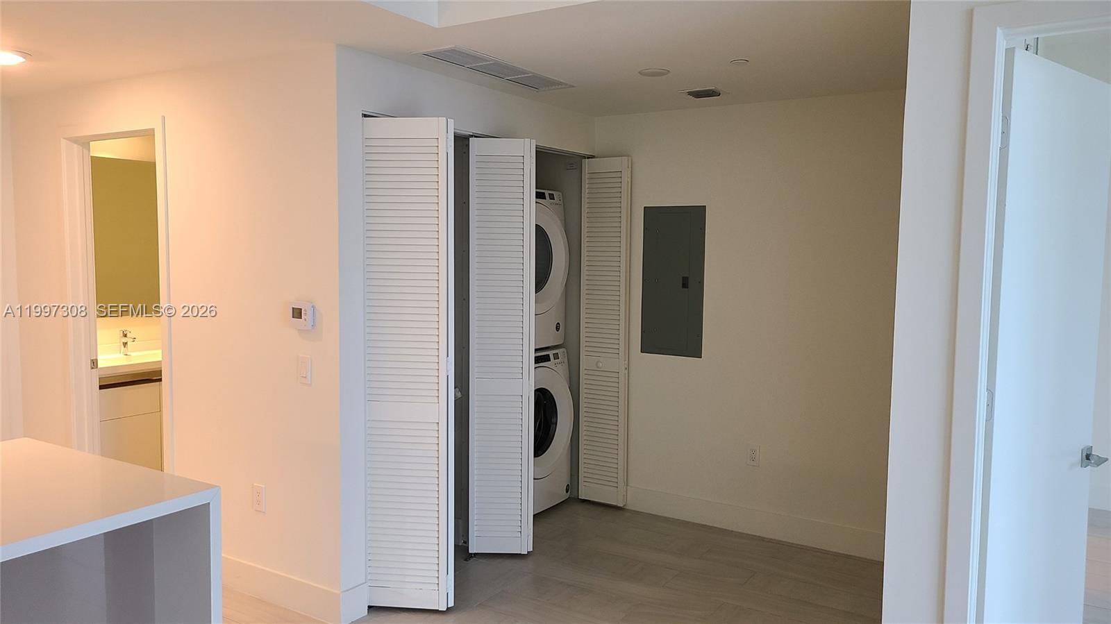 2000 Metropica Way 505 Property Photo 36