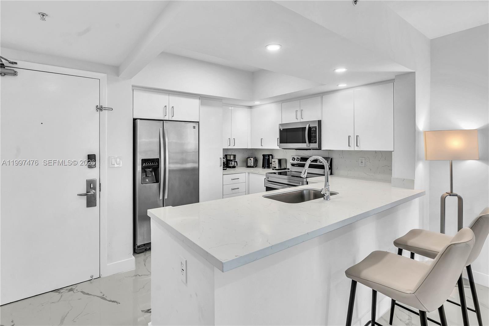 17375 Collins Avenue 1703 Property Photo 10