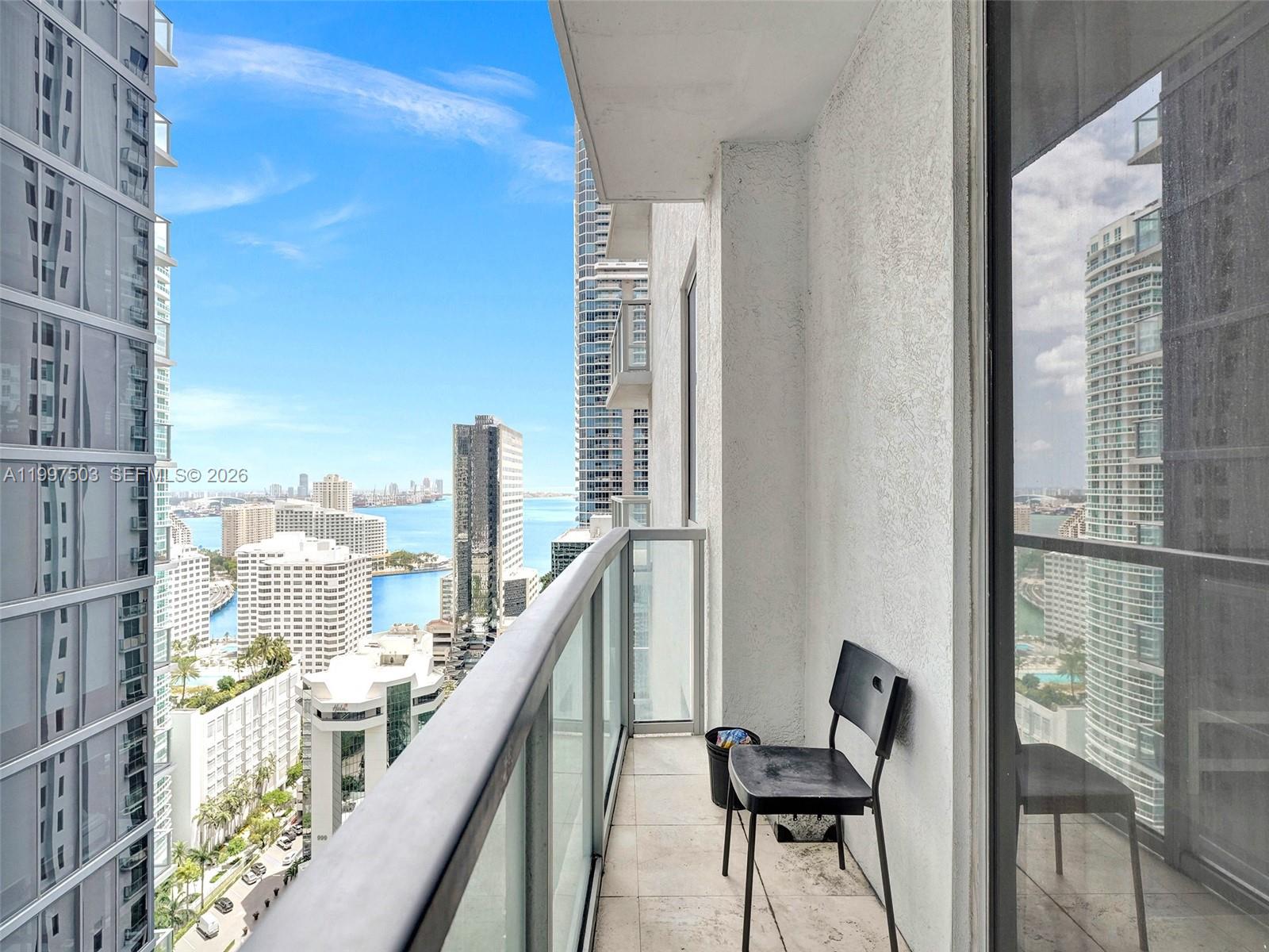 1050 Brickell Avenue 2722 Property Photo 14