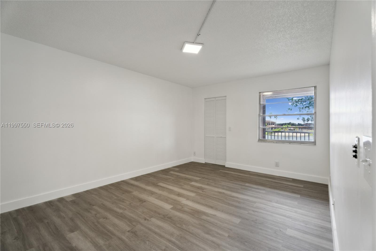 1301 Sw 134th Way 213b Property Photo 9