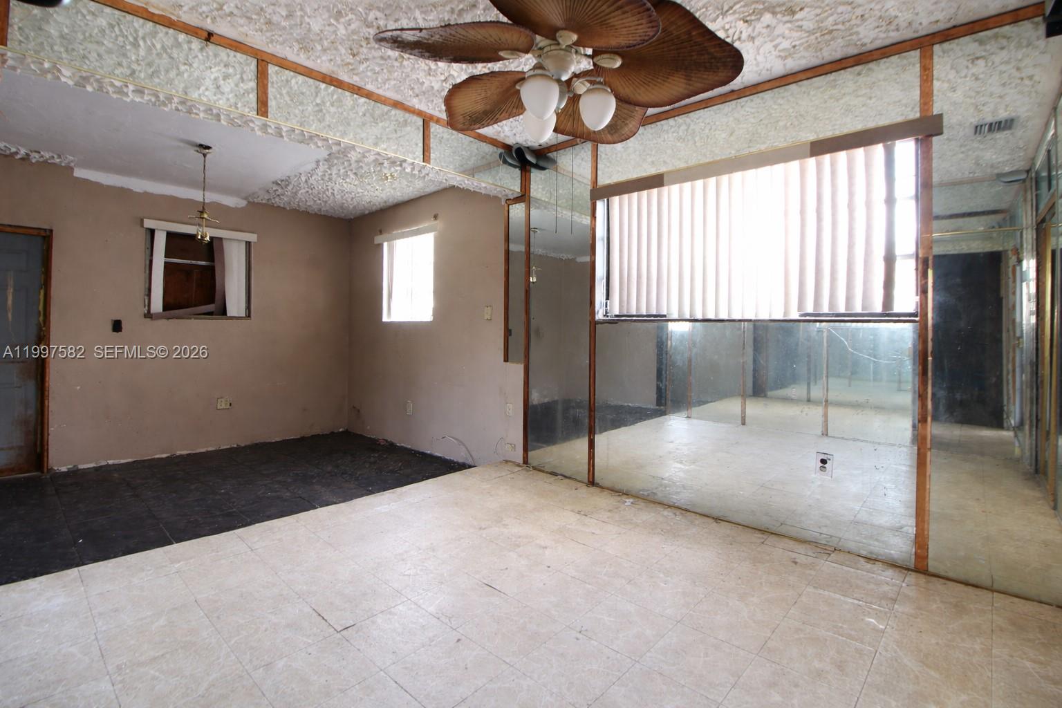 3421 Nw 176th Street Property Photo 16