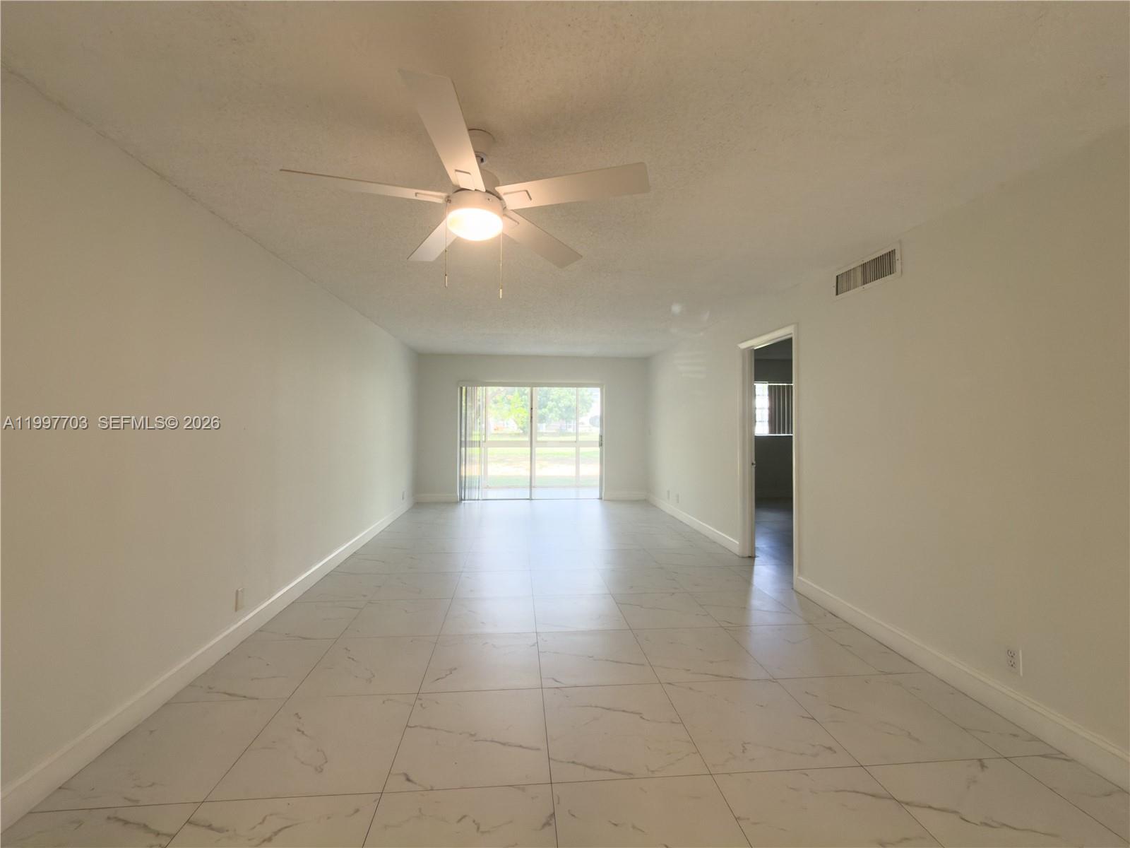 605 S State Road 7 1d Property Photo 9