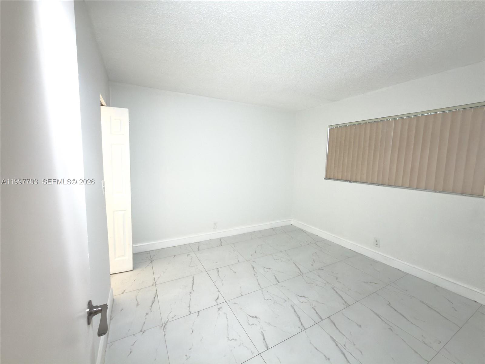 605 S State Road 7 1d Property Photo 12