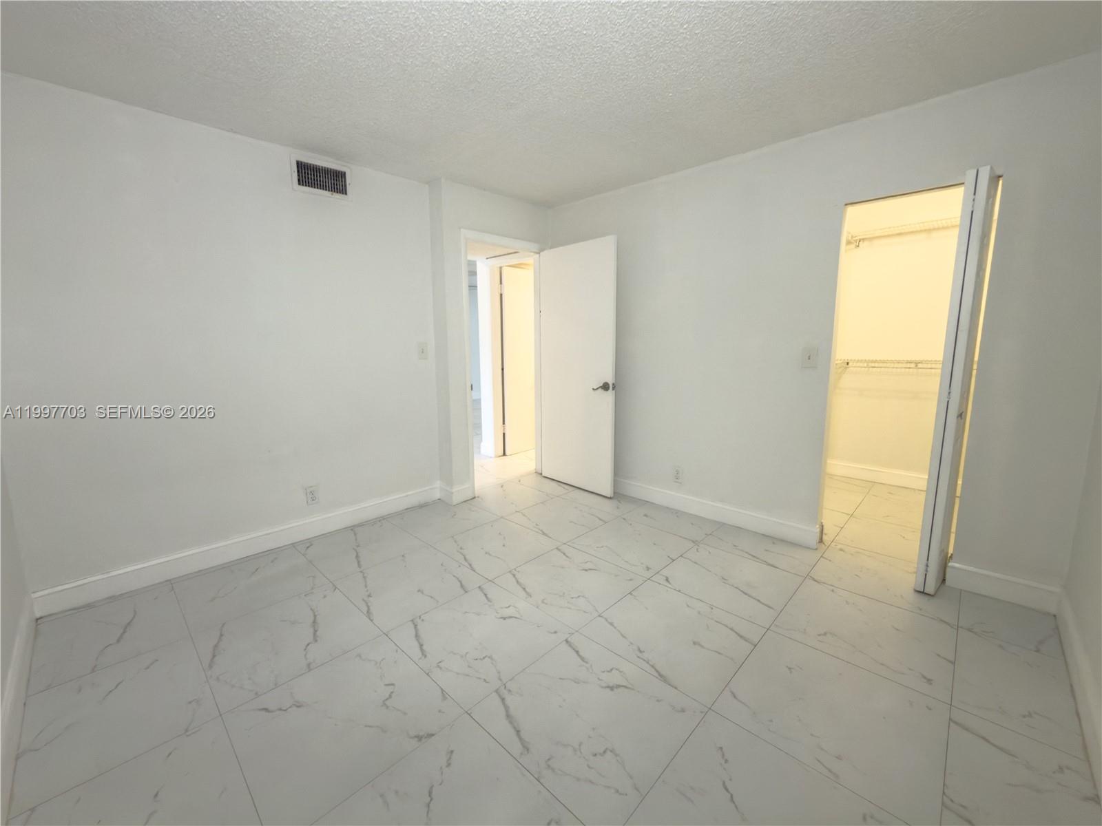 605 S State Road 7 1d Property Photo 13