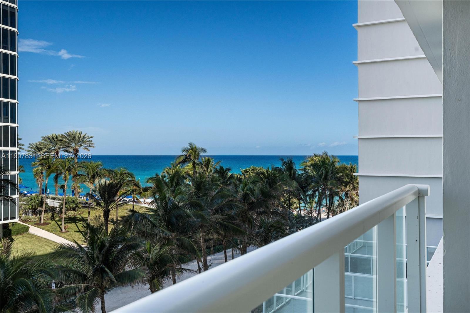 19201 Collins Avenue 324 Property Photo 1