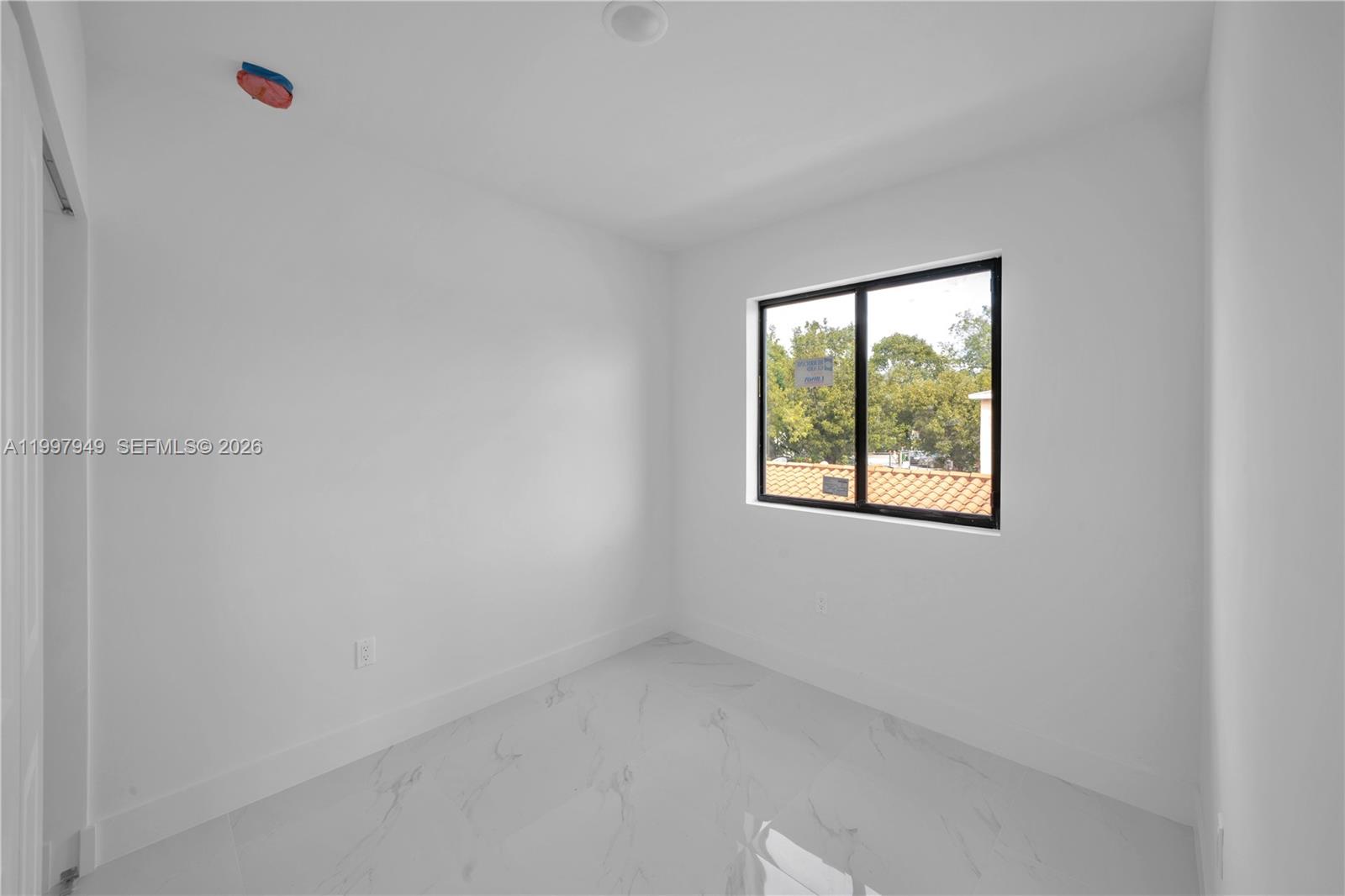 450 Beacom Boulevard Property Photo 9