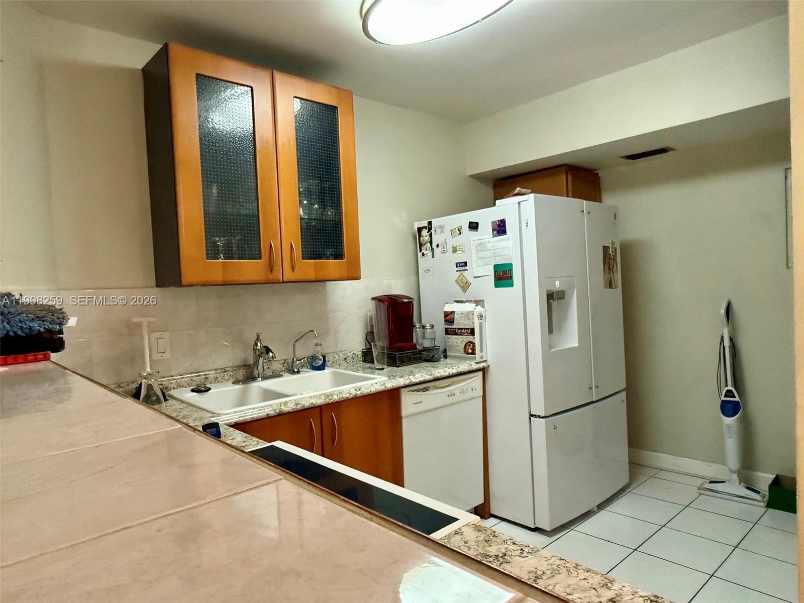 4350 Hillcrest Drive 303 Property Photo 10