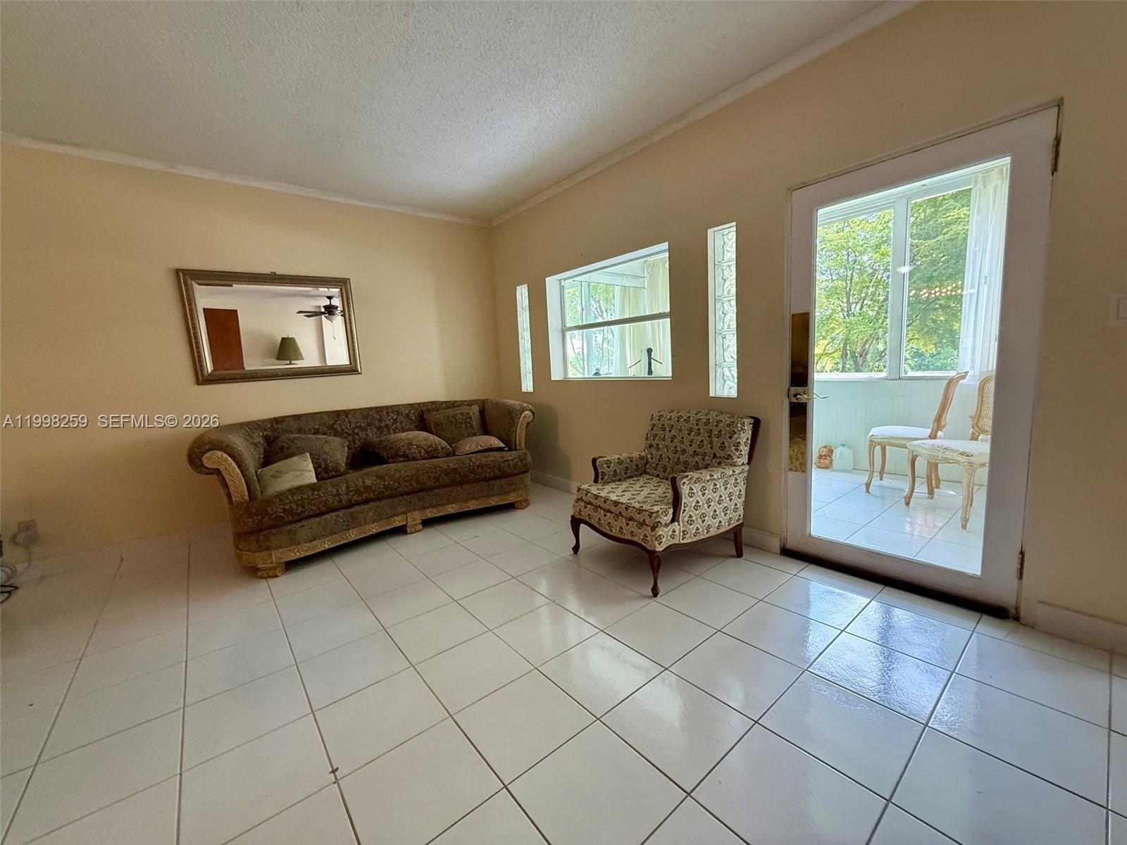 4350 Hillcrest Drive 303 Property Photo 11