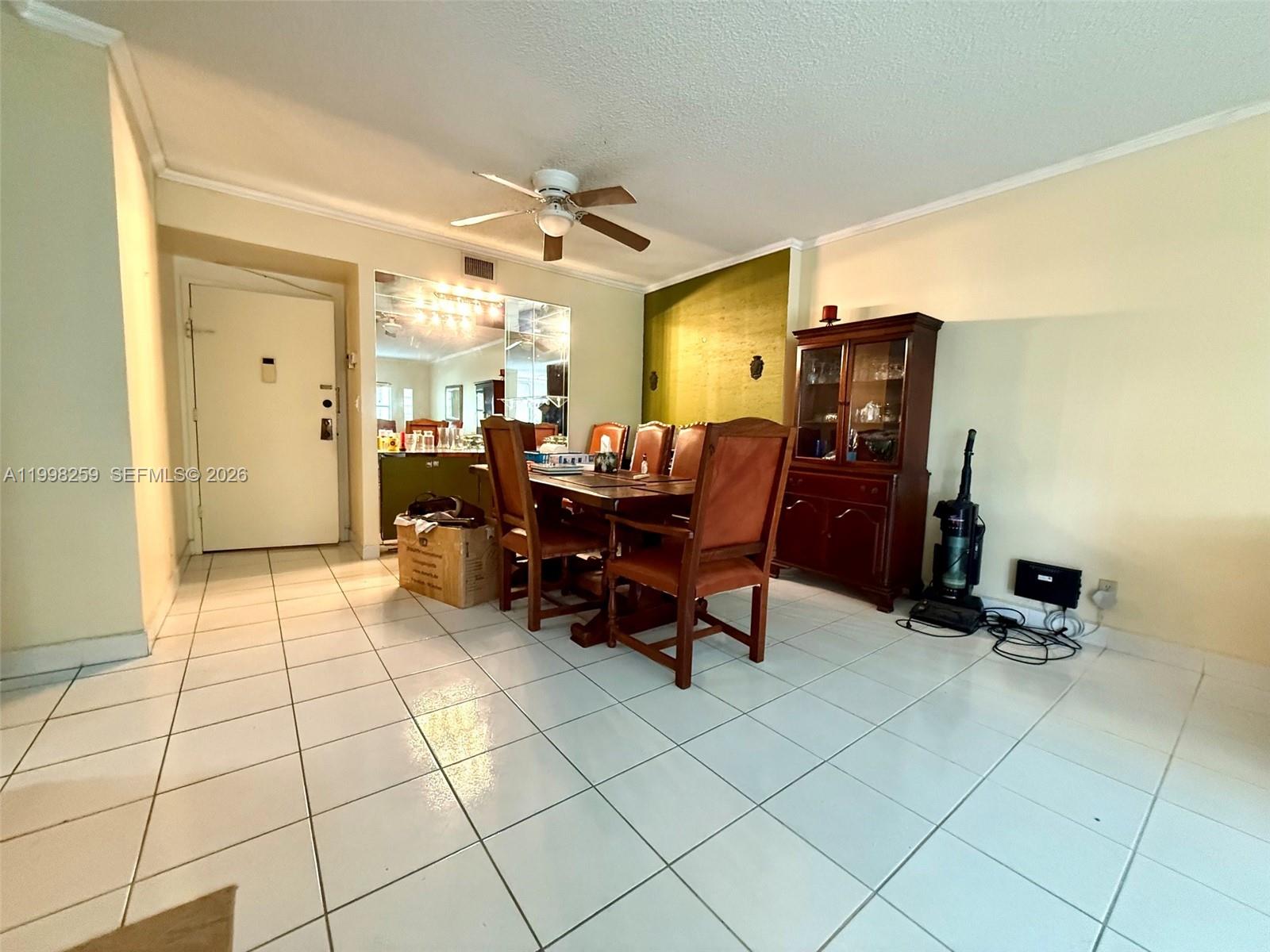 4350 Hillcrest Drive 303 Property Photo 20