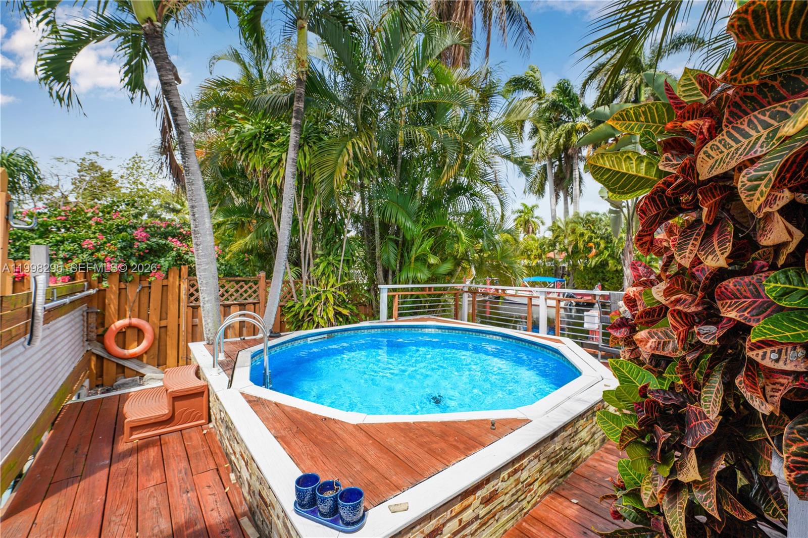 905 Mandarin Isle Property Photo 17