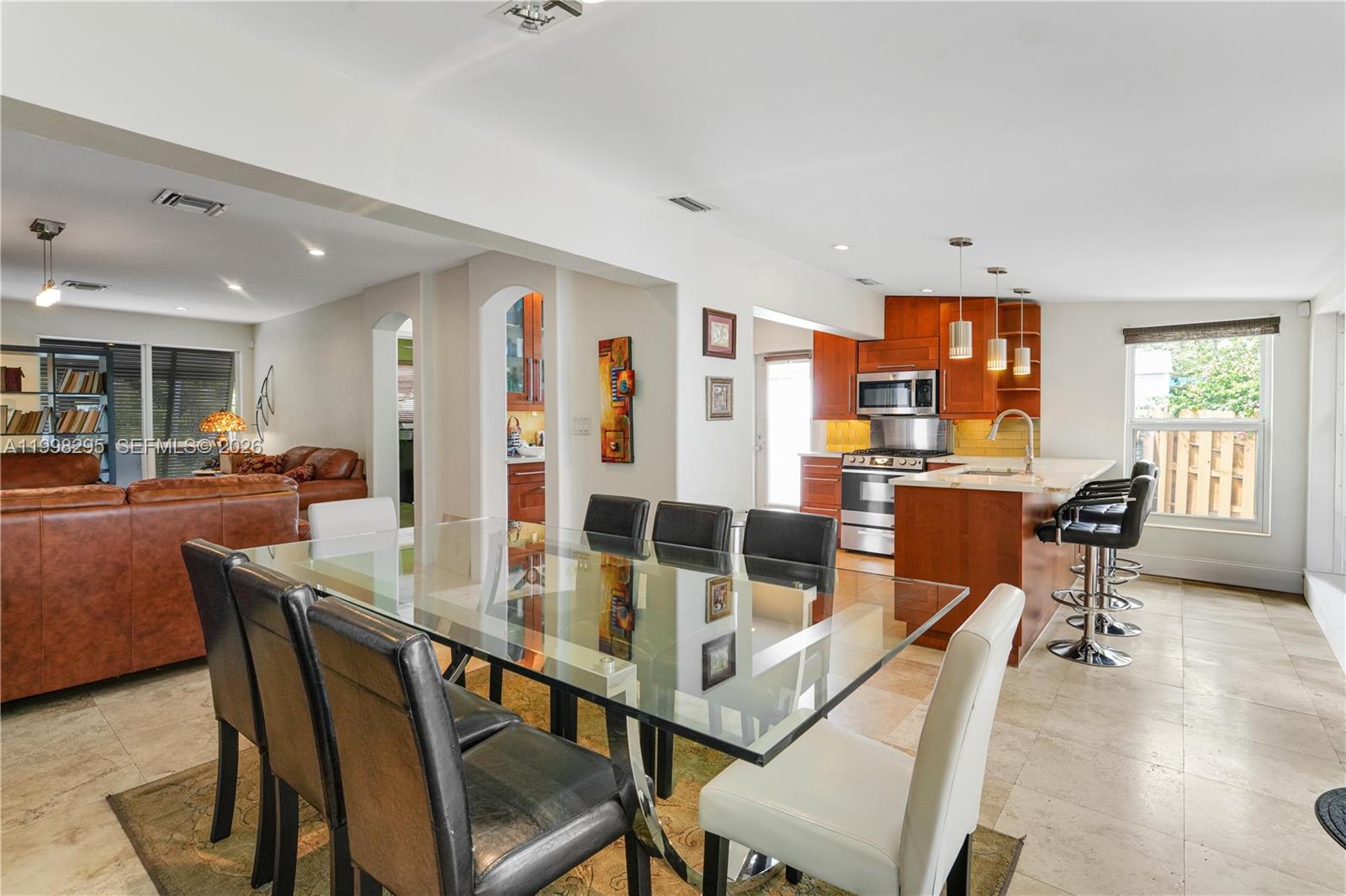 905 Mandarin Isle Property Photo 21