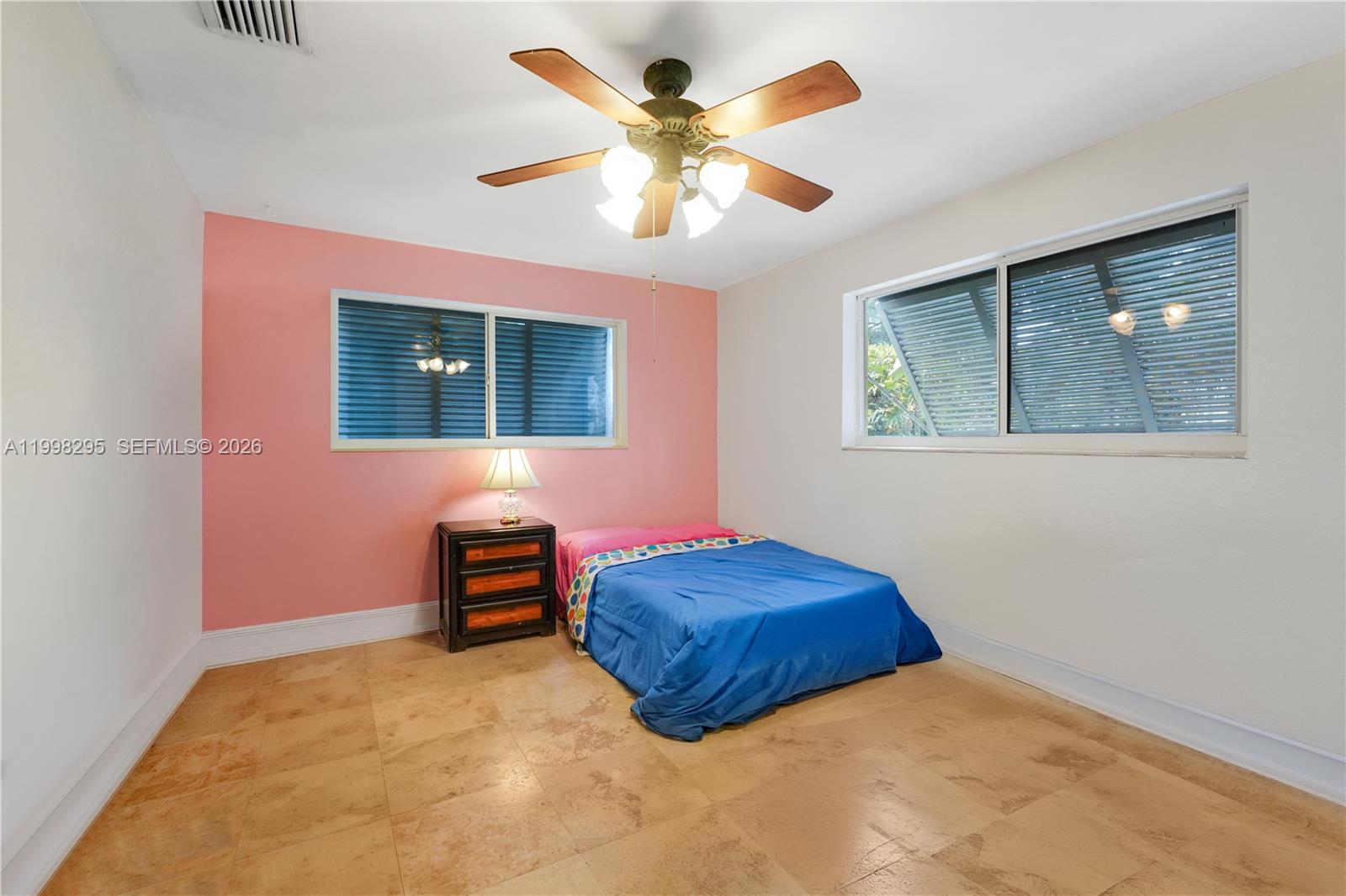 905 Mandarin Isle Property Photo 33