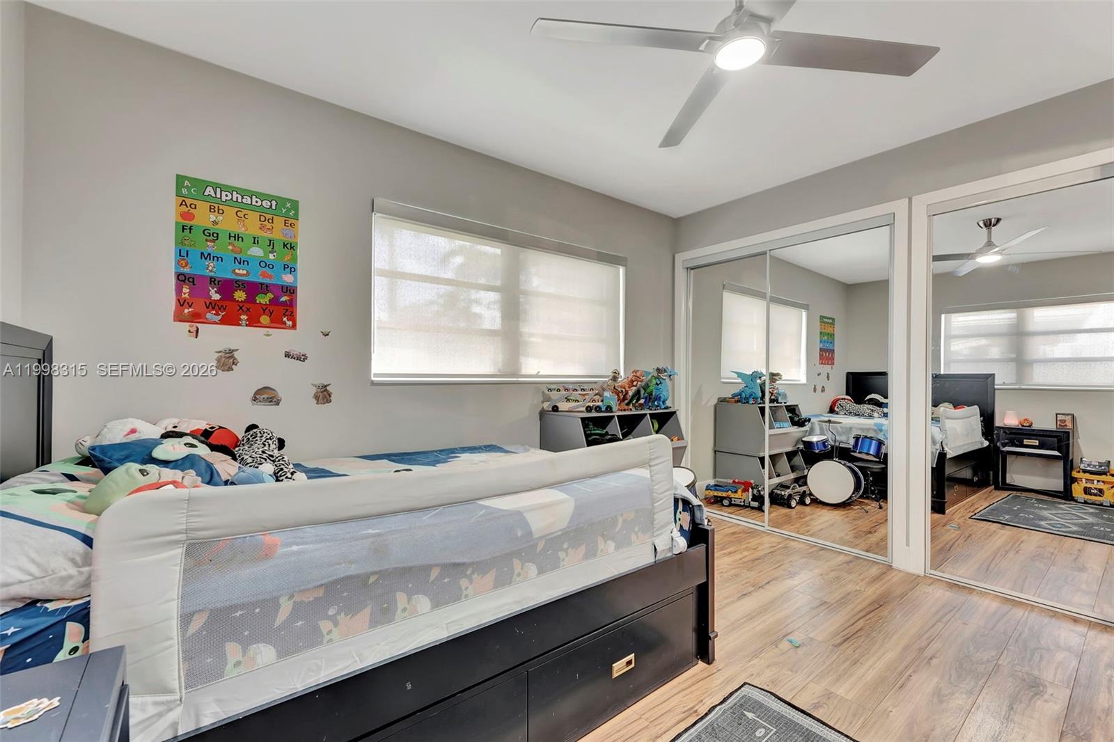 3043 Hayes Street Property Photo 25