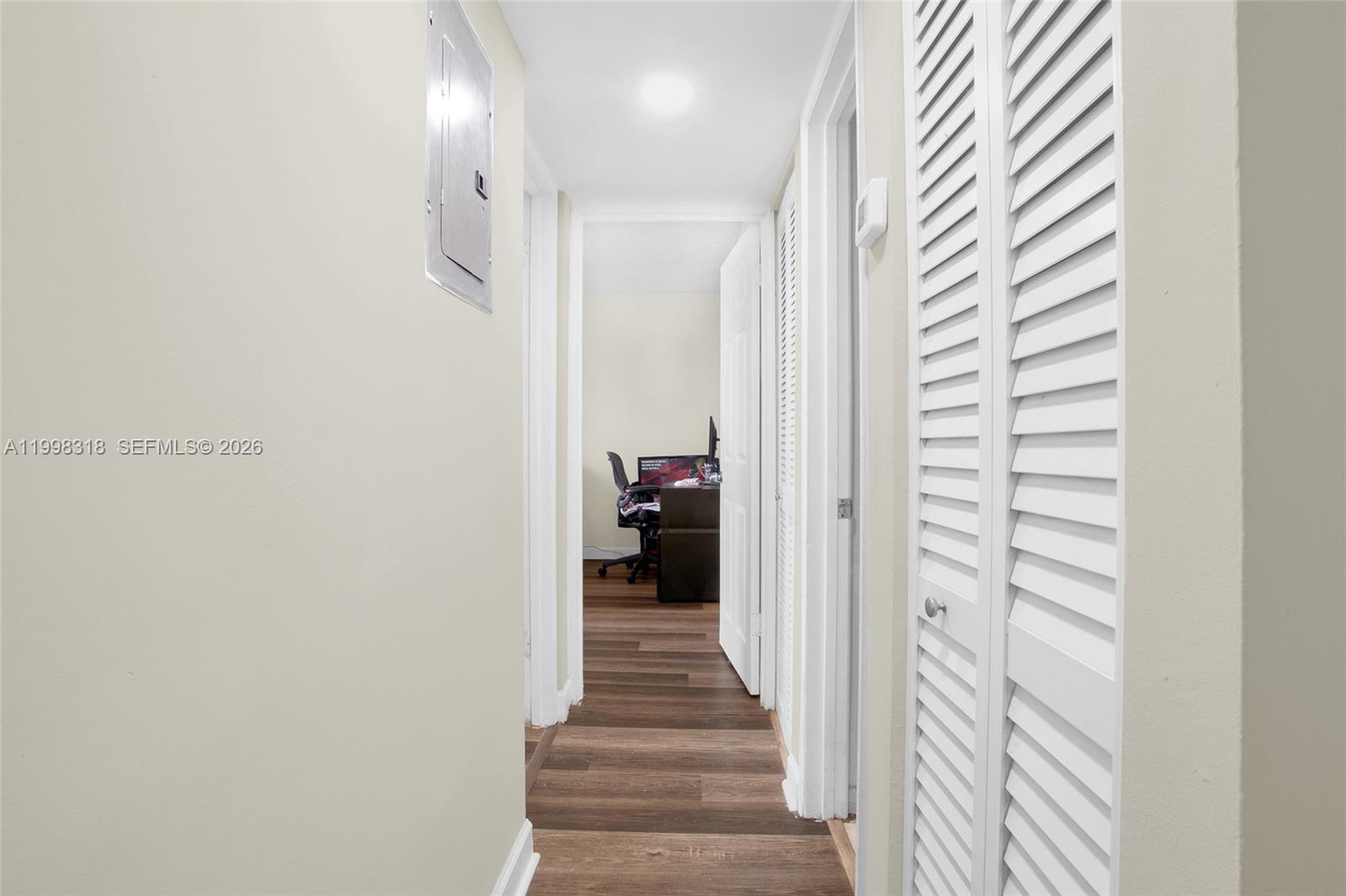 9682 Fontainebleau Boulevard 503 Property Photo 13