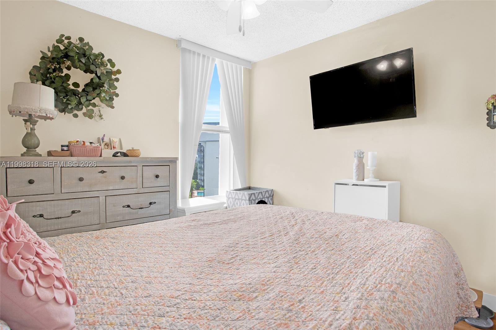 9682 Fontainebleau Boulevard 503 Property Photo 21