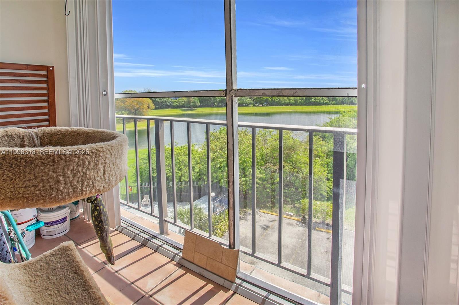 9682 Fontainebleau Boulevard 503 Property Photo 24