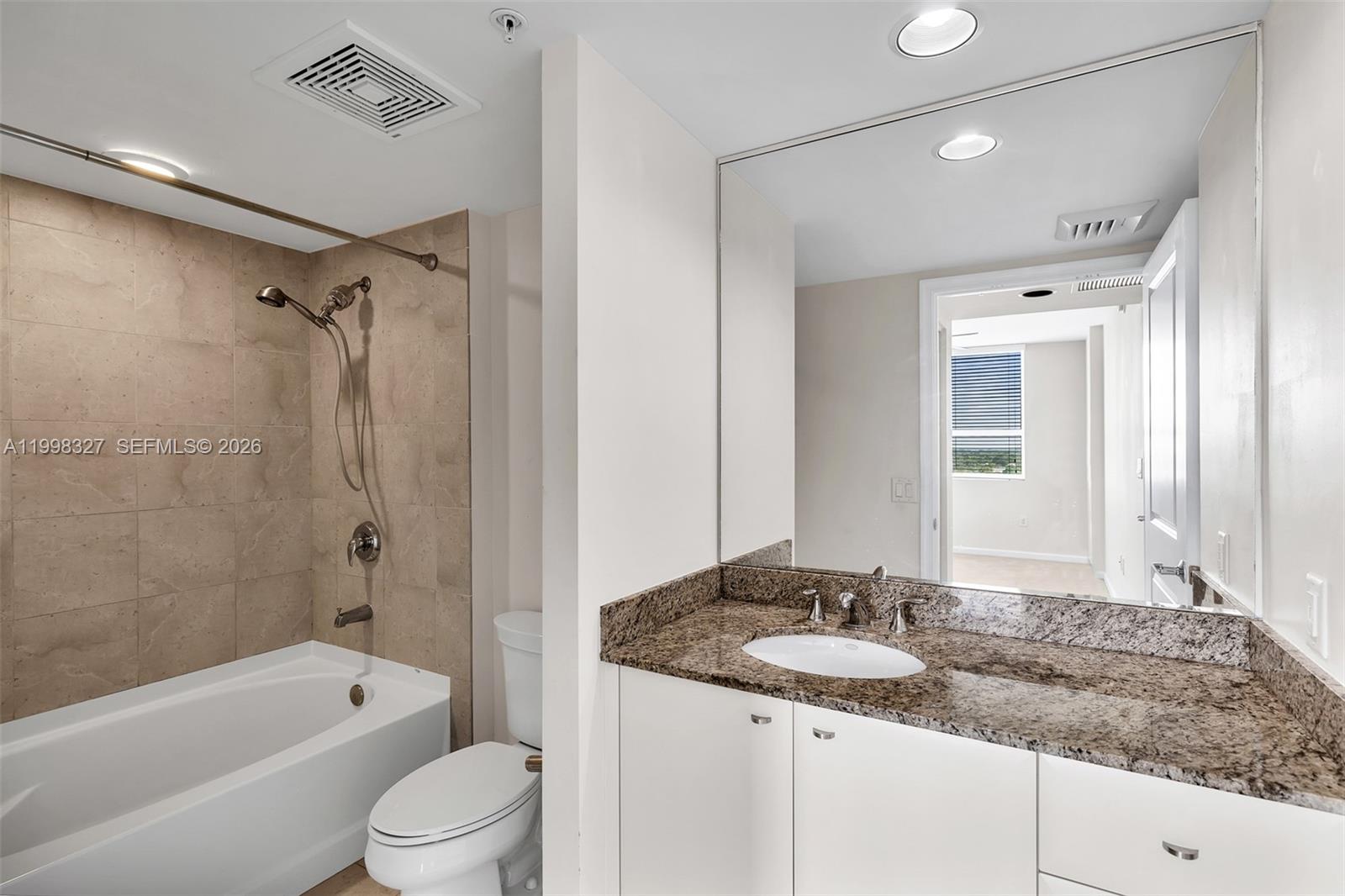 610 W Las Olas Boulevard 1121n Property Photo 9