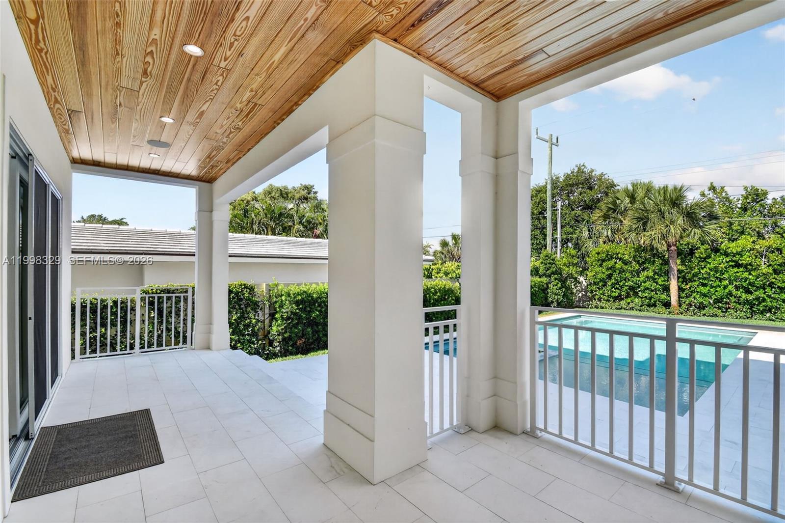 1017 S Palmway Property Photo 16