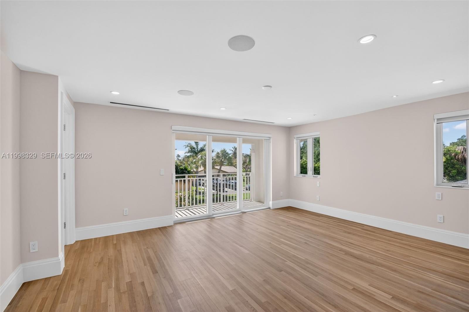 1017 S Palmway Property Photo 26