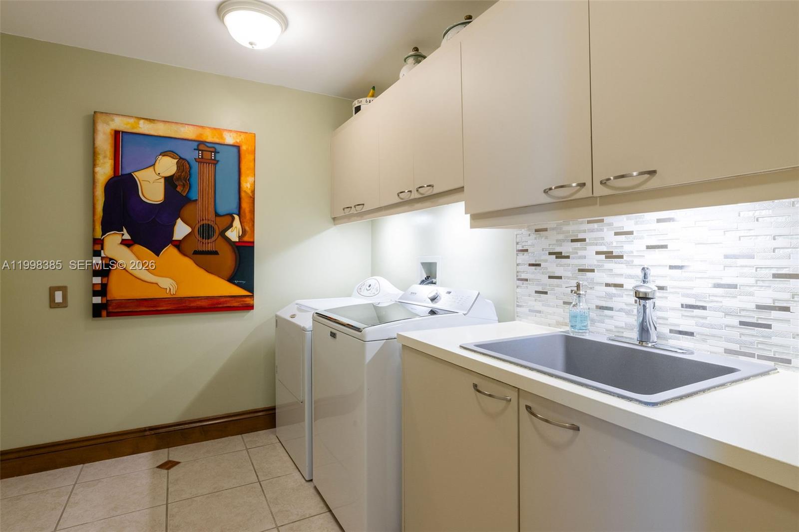 10 Edgewater Drive 7g Property Photo 24