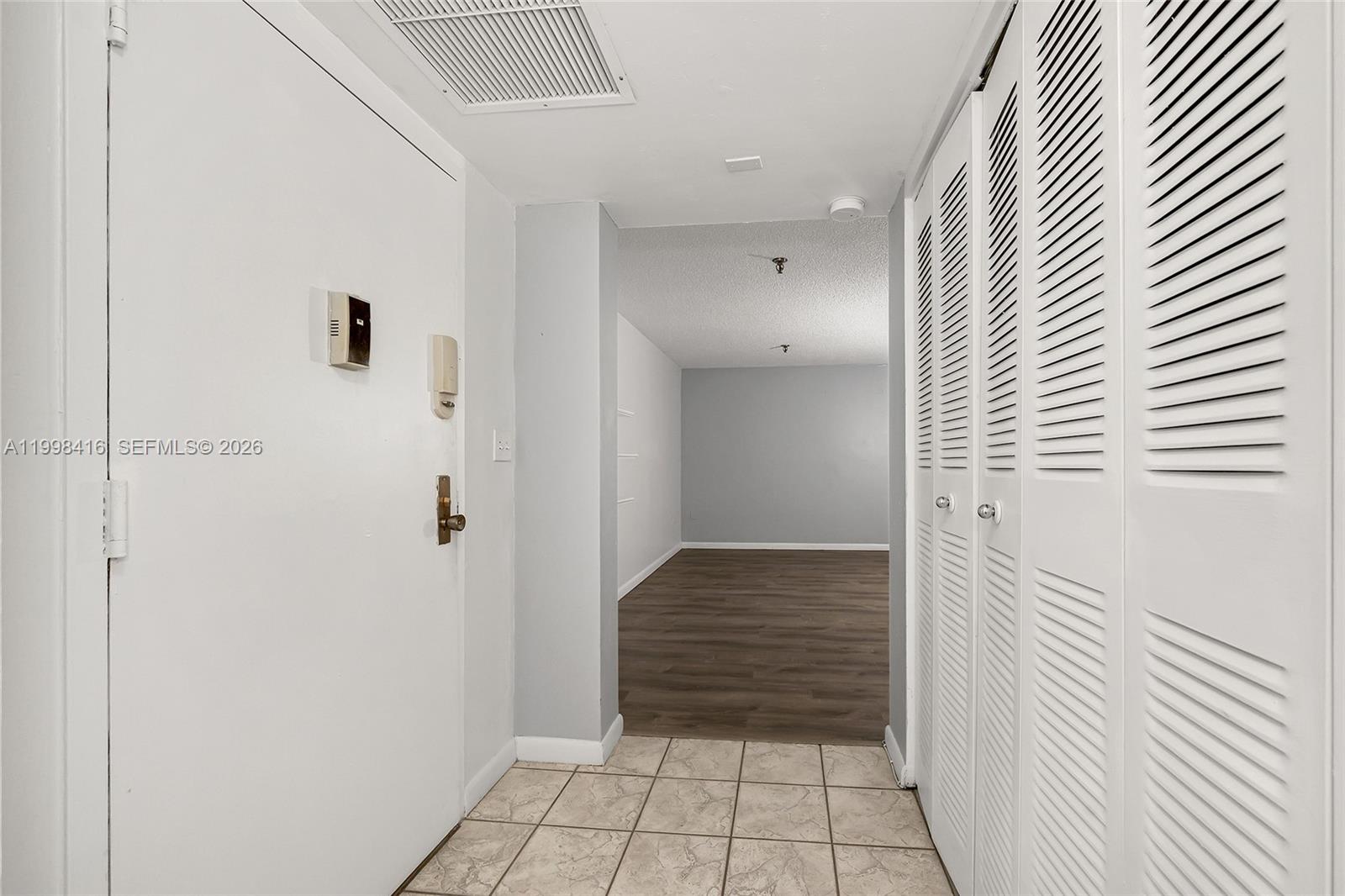 671 Ne 195th Street 114e Property Photo 11
