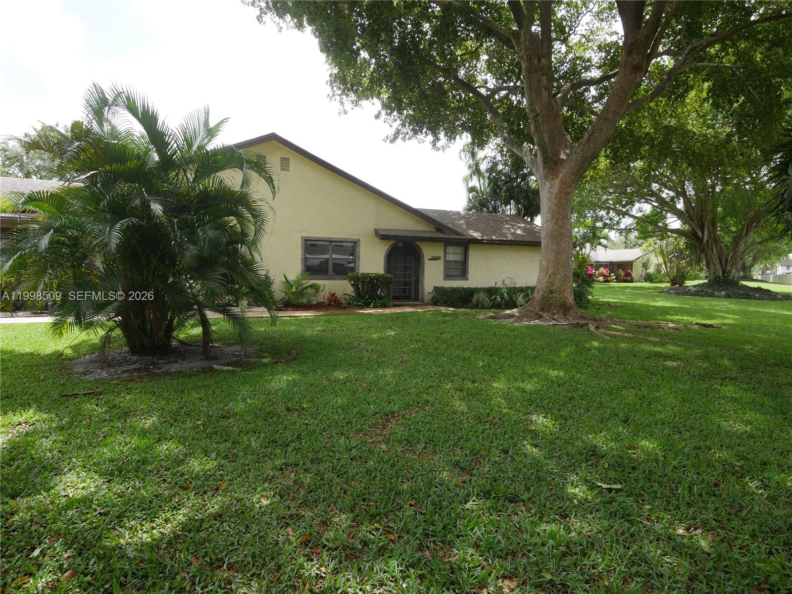 23359 Barlake Drive Property Photo 1
