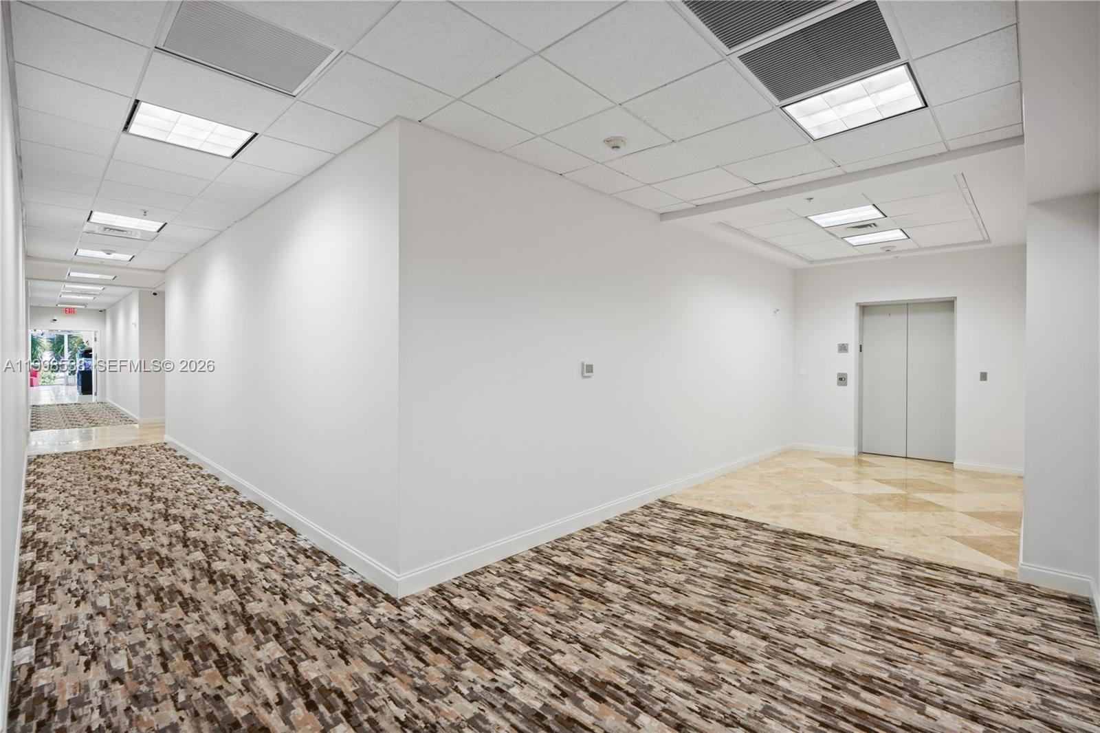 A11998538 Property Photo 27