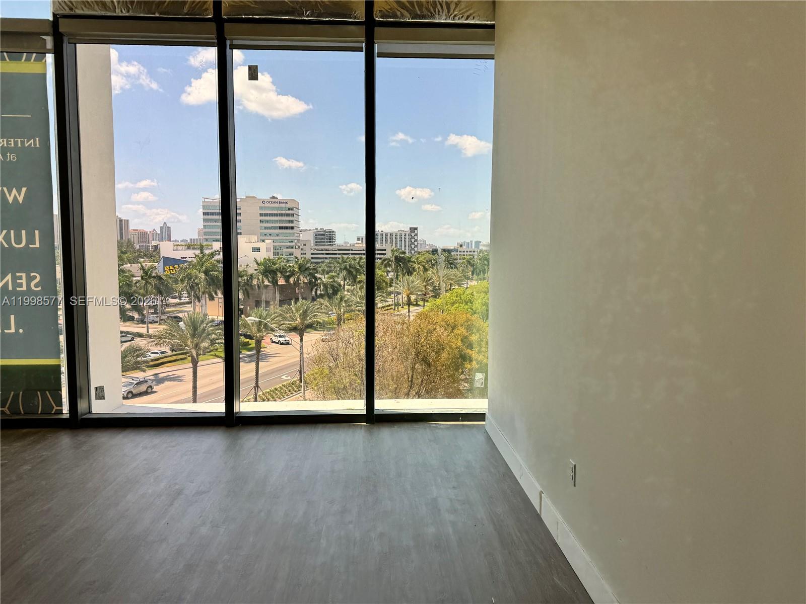21290 Biscayne Boulevard 405 Property Photo 6