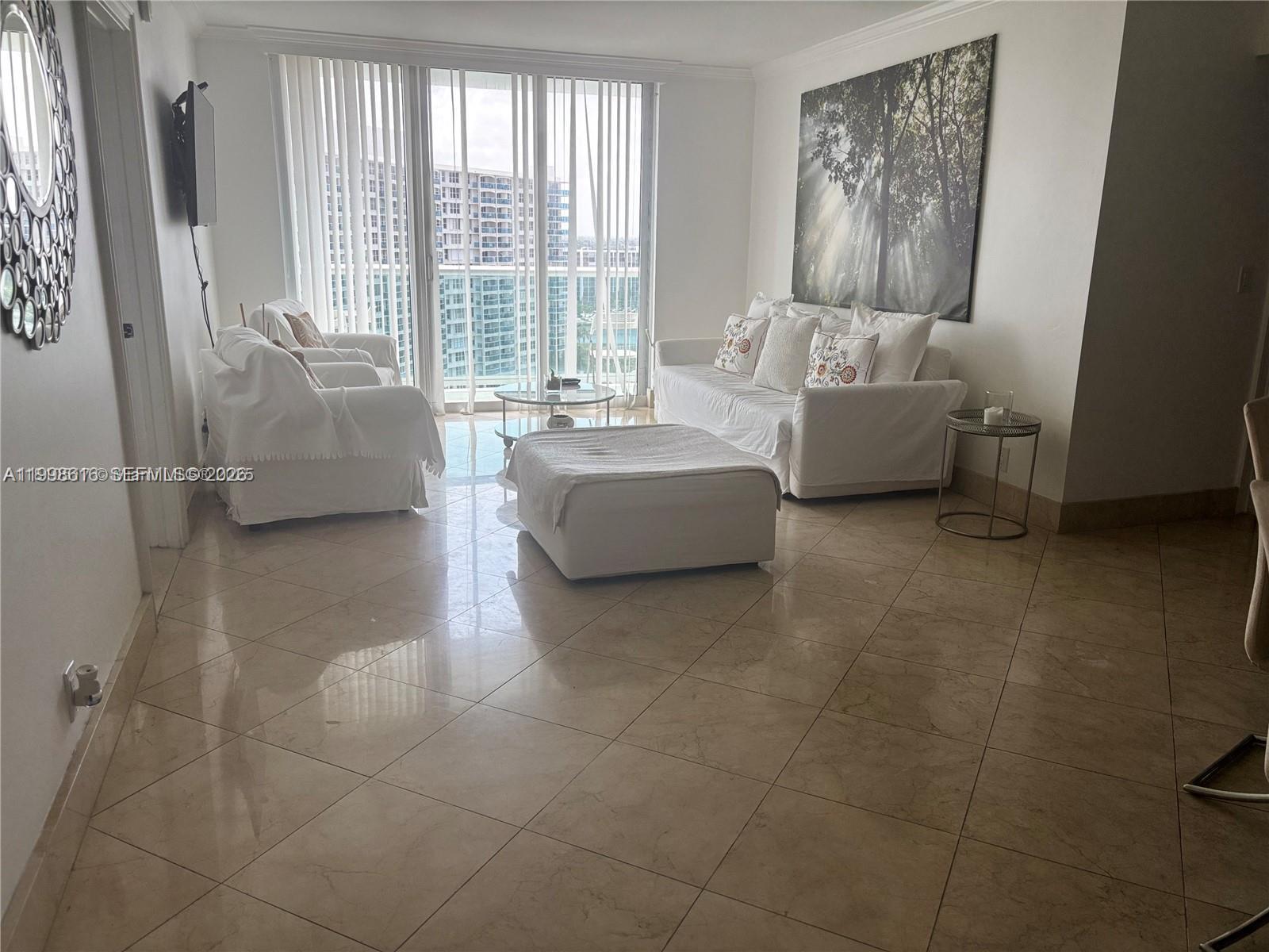 3901 S Ocean Drive 15p Property Photo 5