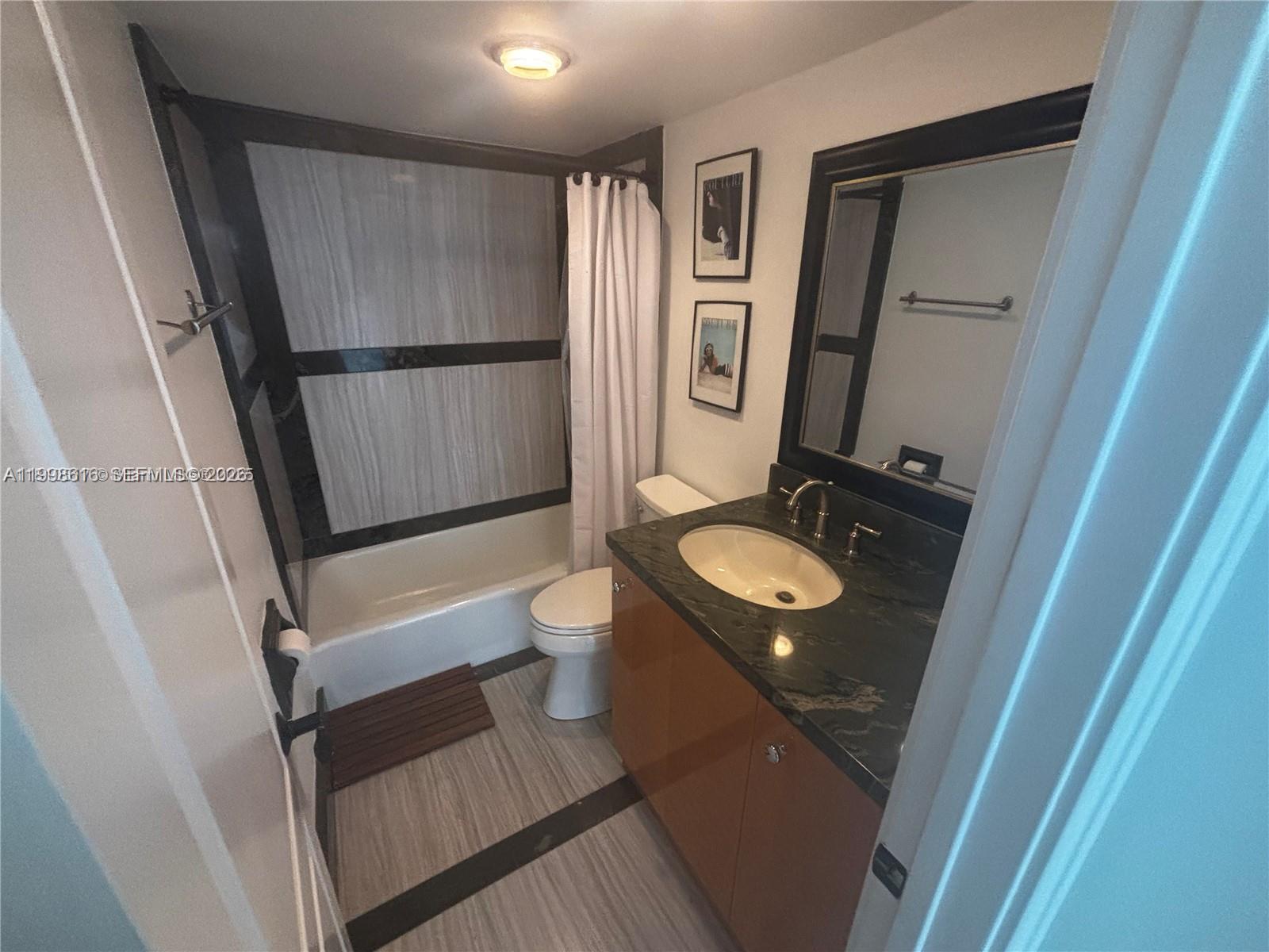 3901 S Ocean Drive 15p Property Photo 17
